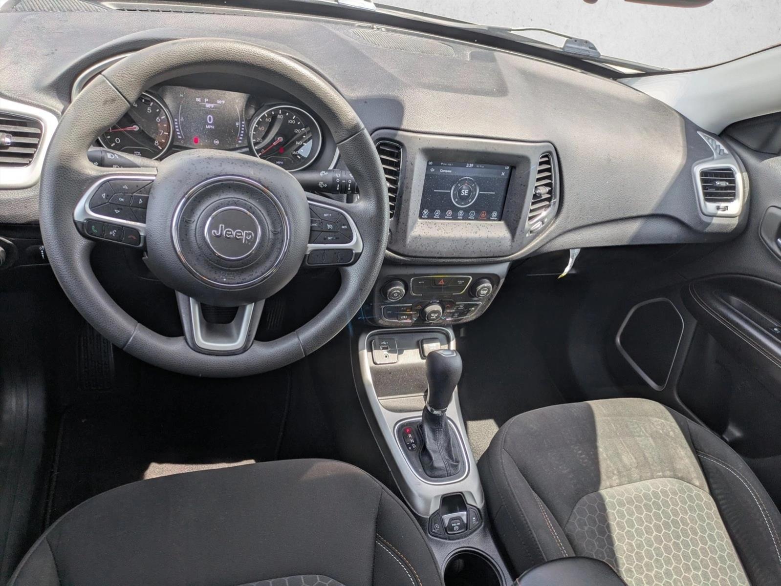 Thumbnail: 2020 Jeep Compass - 3