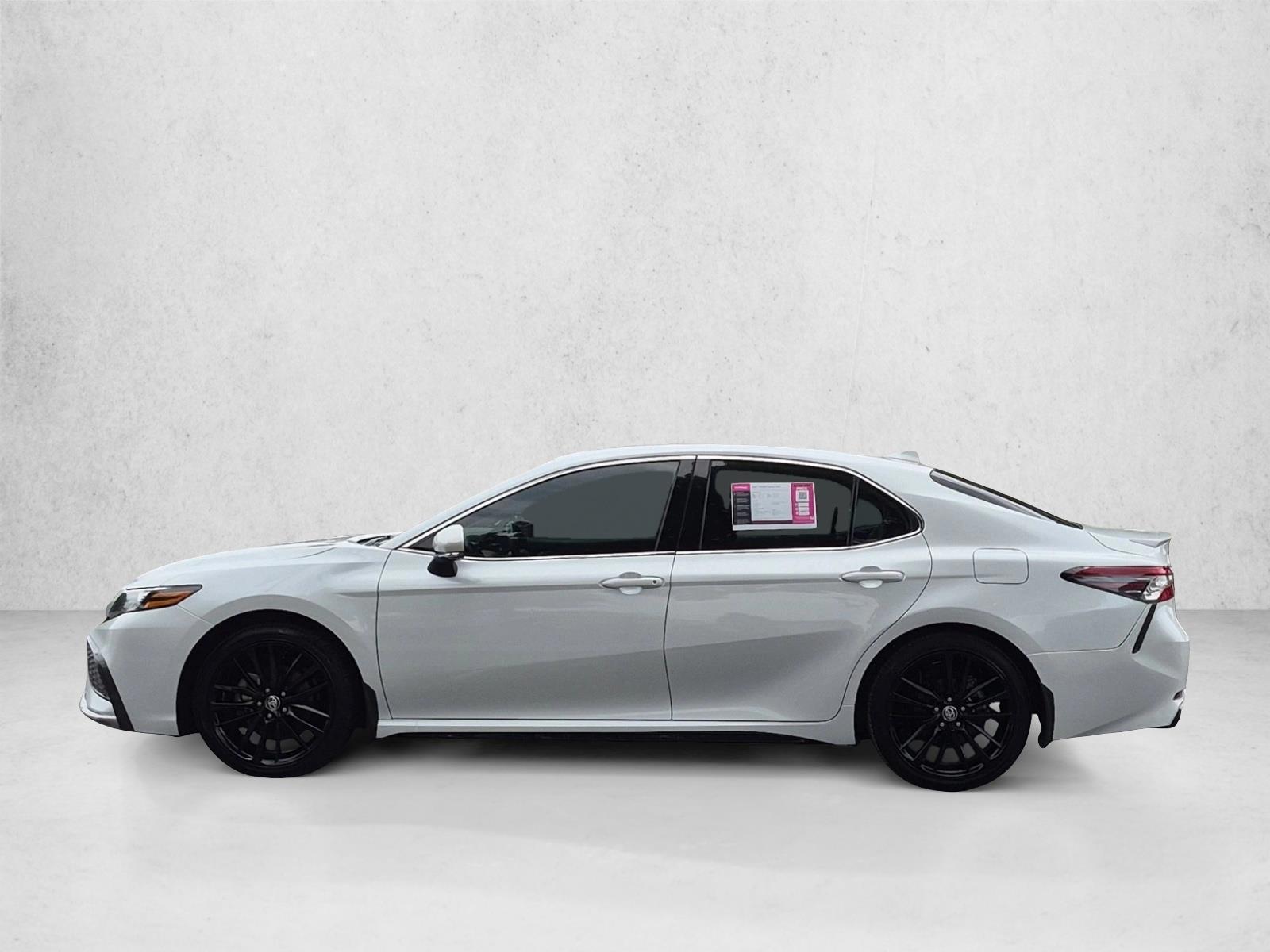 Thumbnail: 2021 Toyota Camry - 3