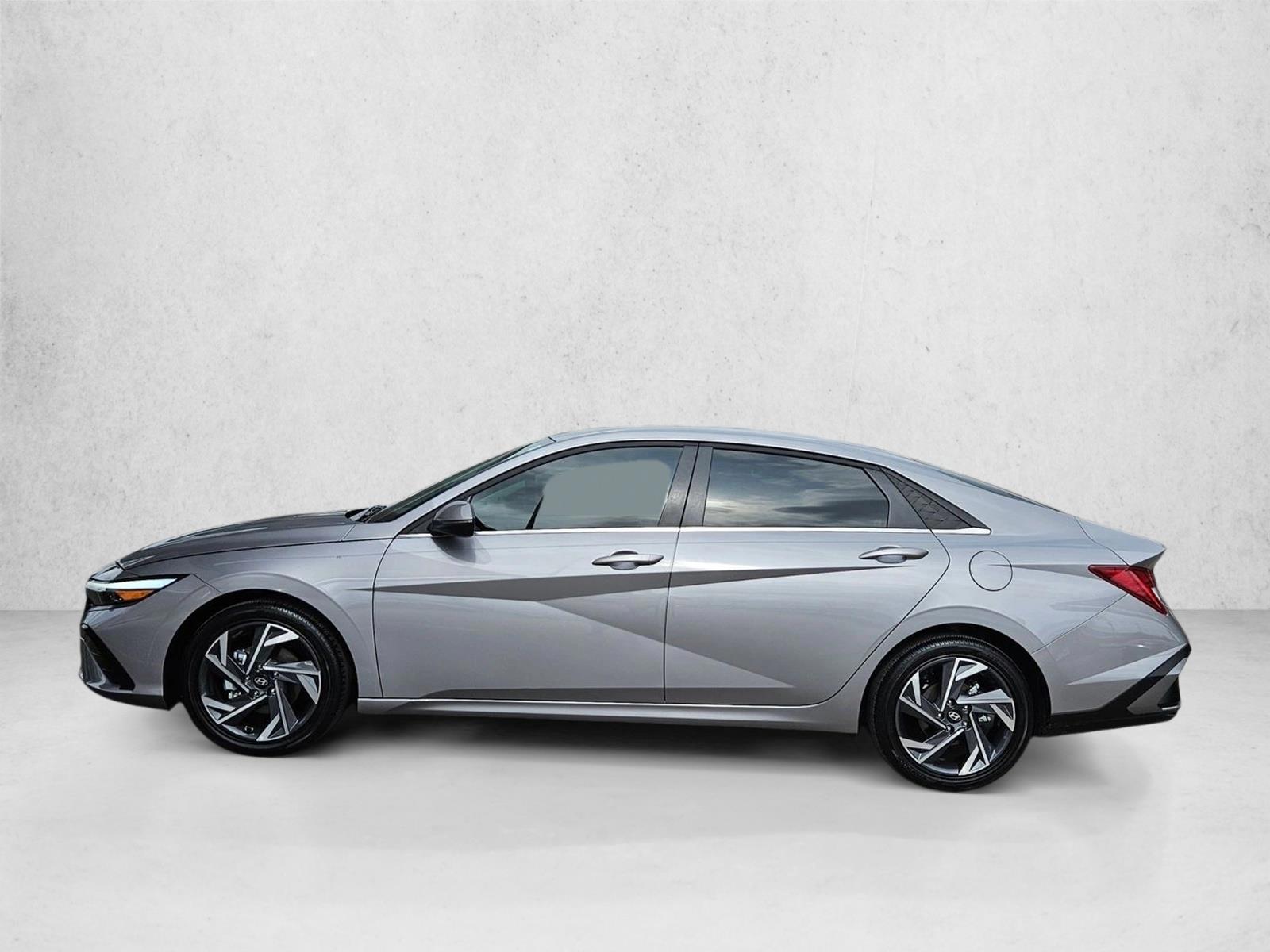 Thumbnail: 2025 Hyundai Elantra - 2