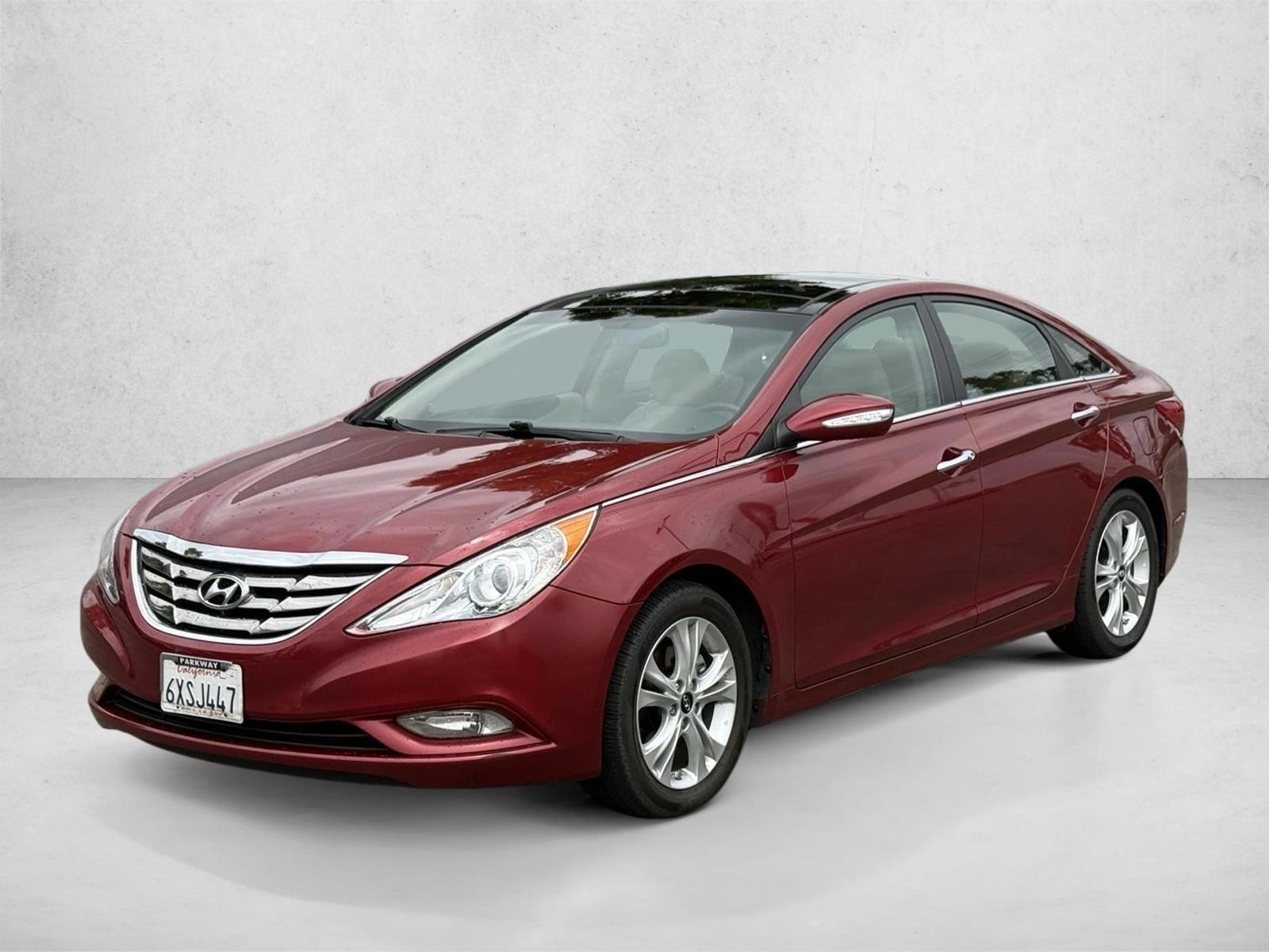 Thumbnail: 2013 Hyundai Sonata - 1