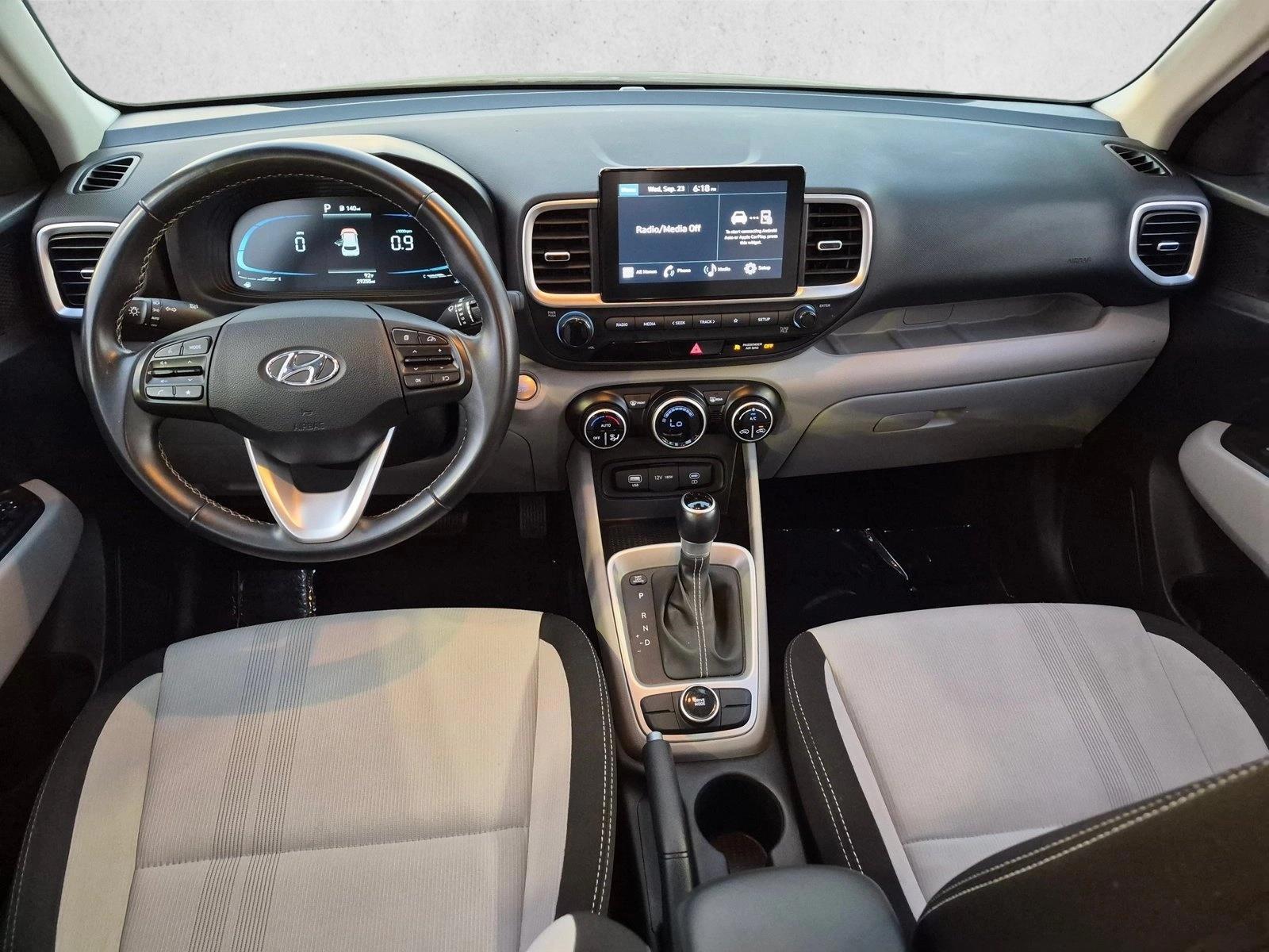 Thumbnail: 2025 Hyundai Venue - 3
