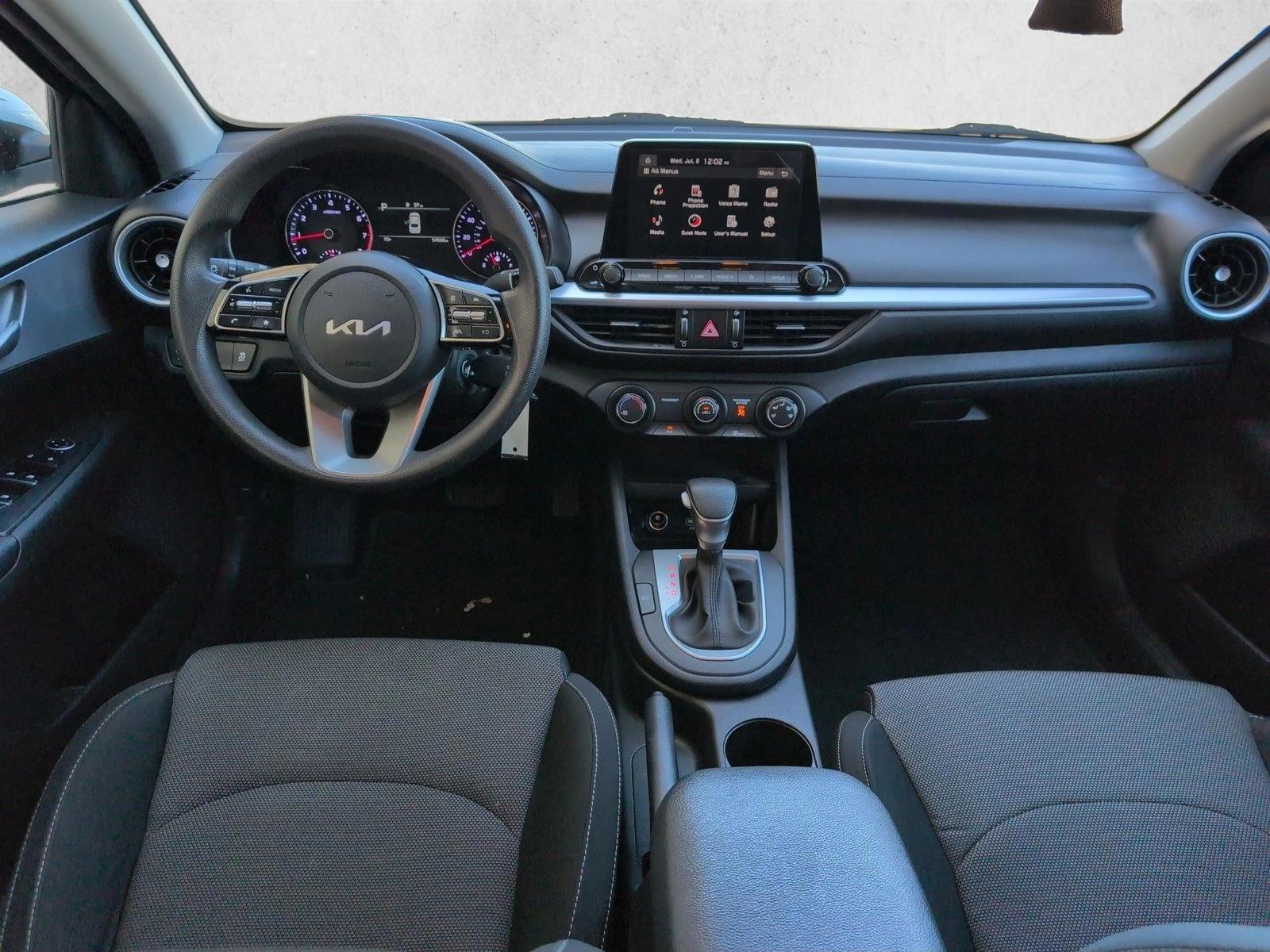 Thumbnail: 2023 Kia Forte - 3
