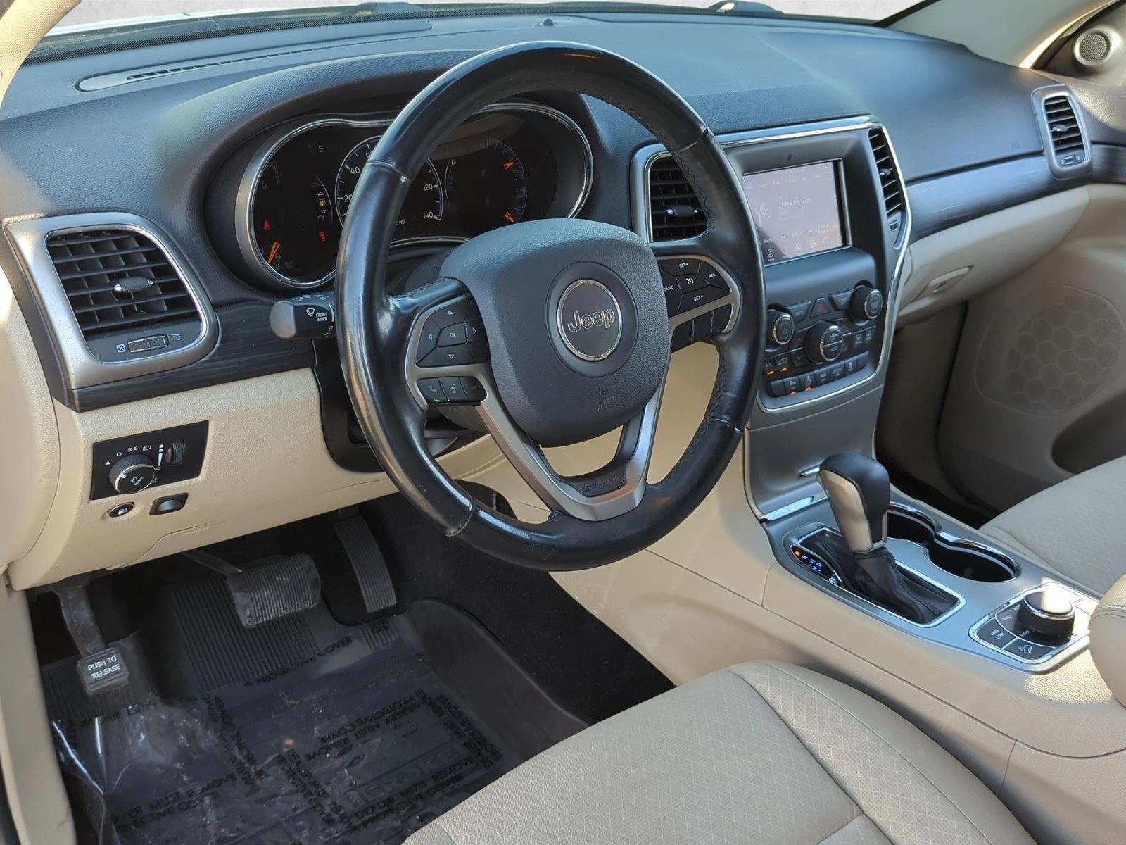 Thumbnail: 2020 Jeep Grand Cherokee - 3