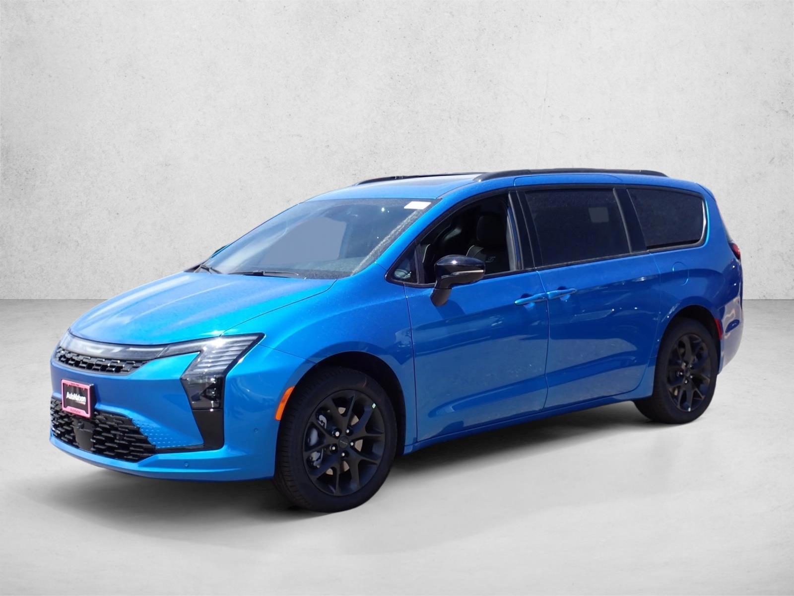 Thumbnail: 2027 Chrysler Pacifica - 1