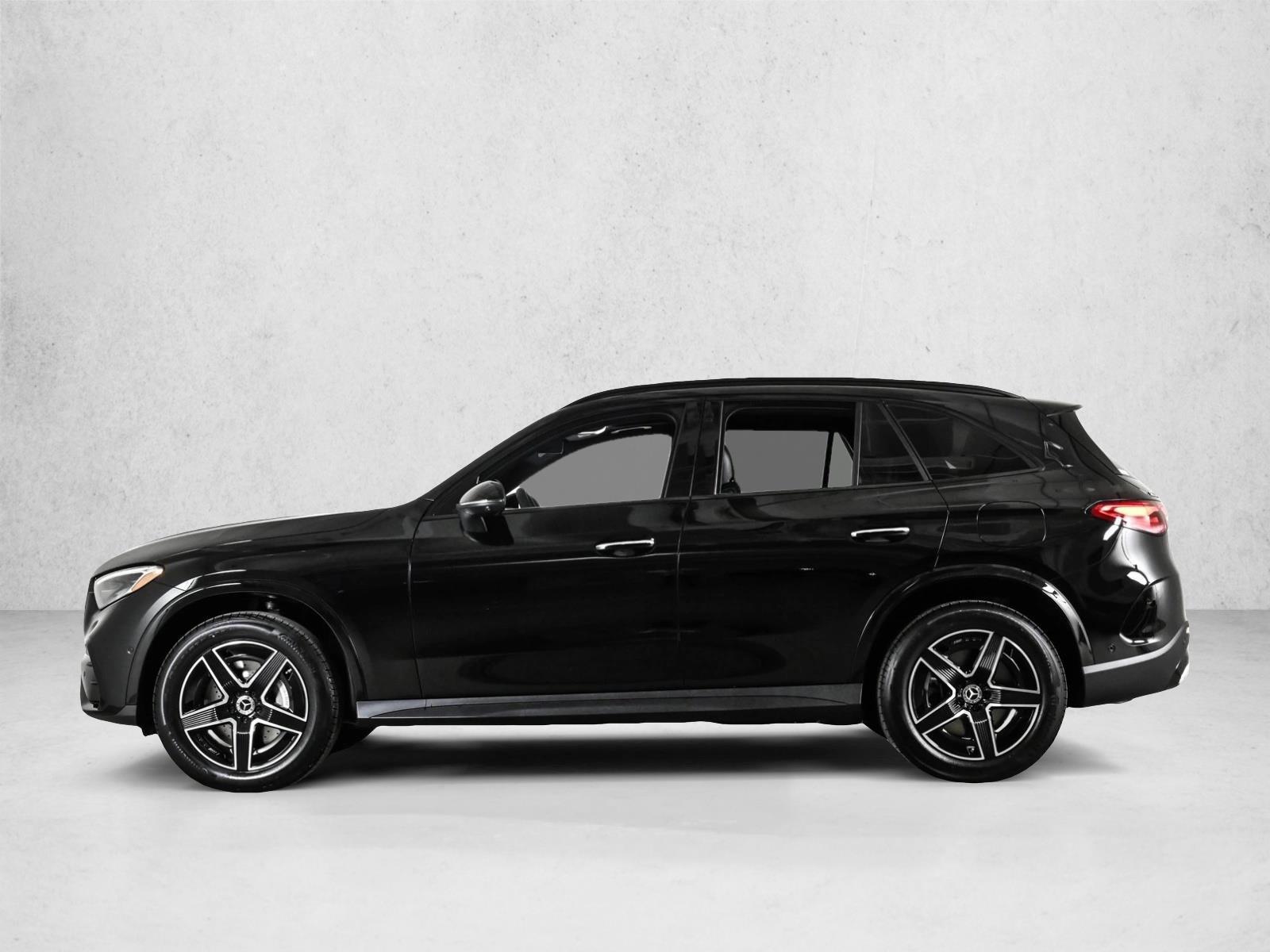 Thumbnail: 2026 Mercedes-Benz GLC - 2