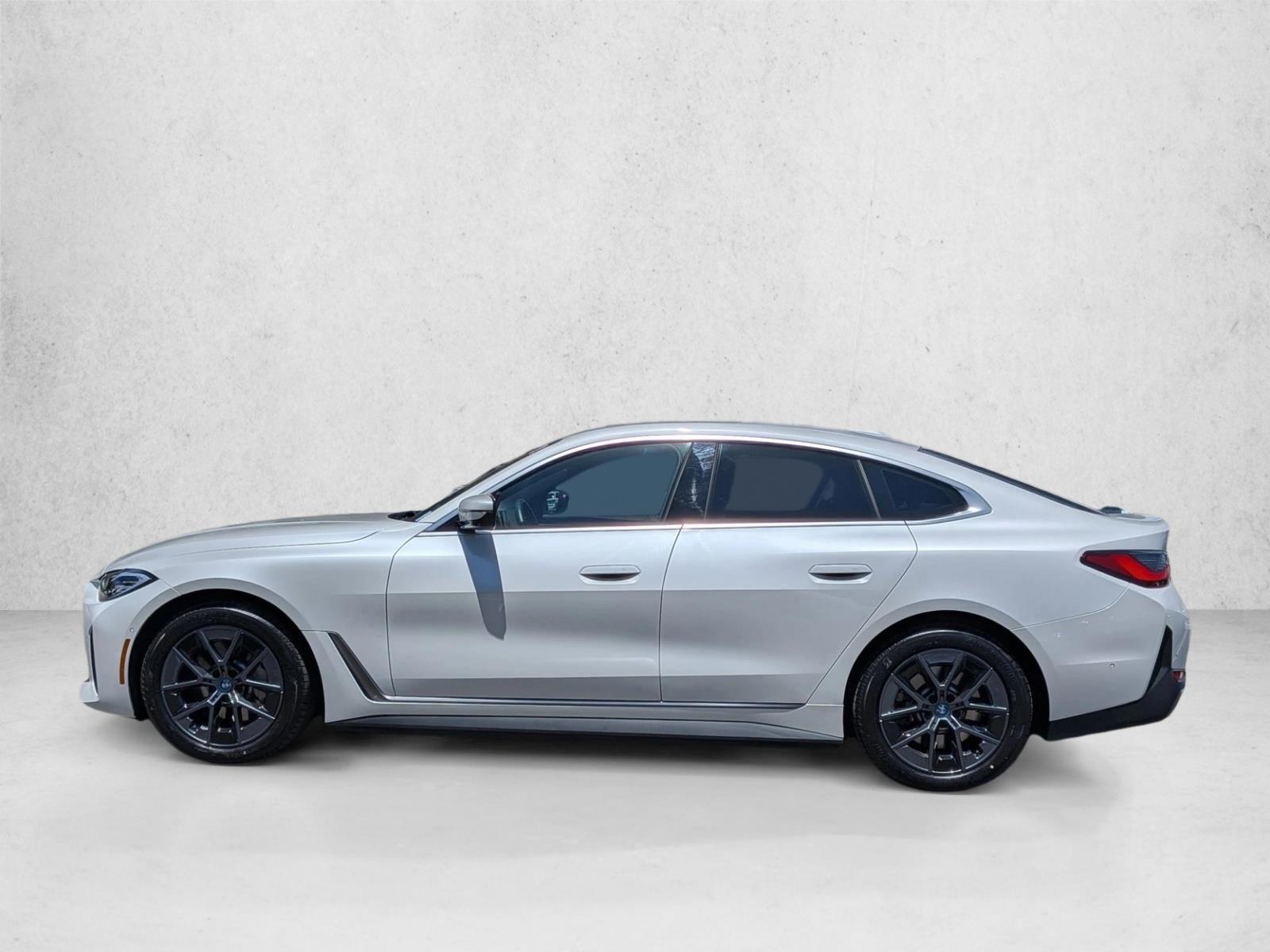 Thumbnail: 2023 BMW i4 - 2