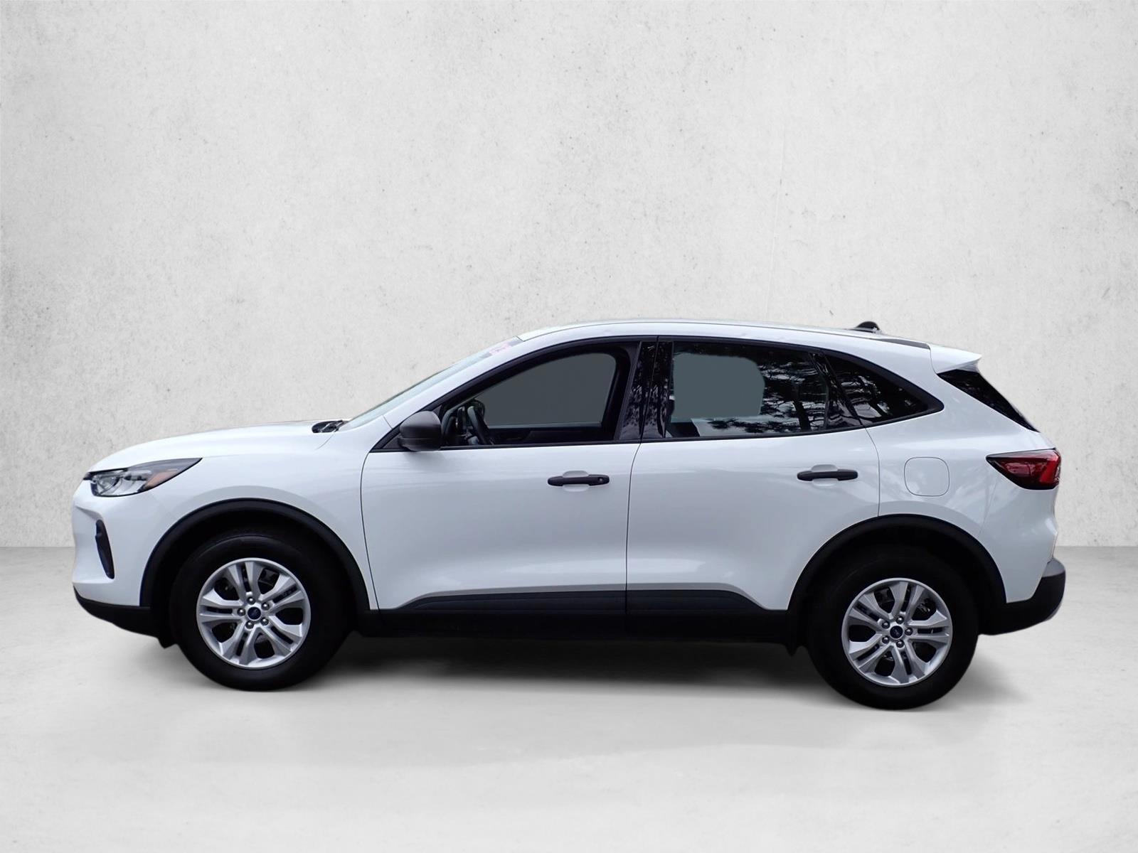 Thumbnail: 2023 Ford Escape - 2