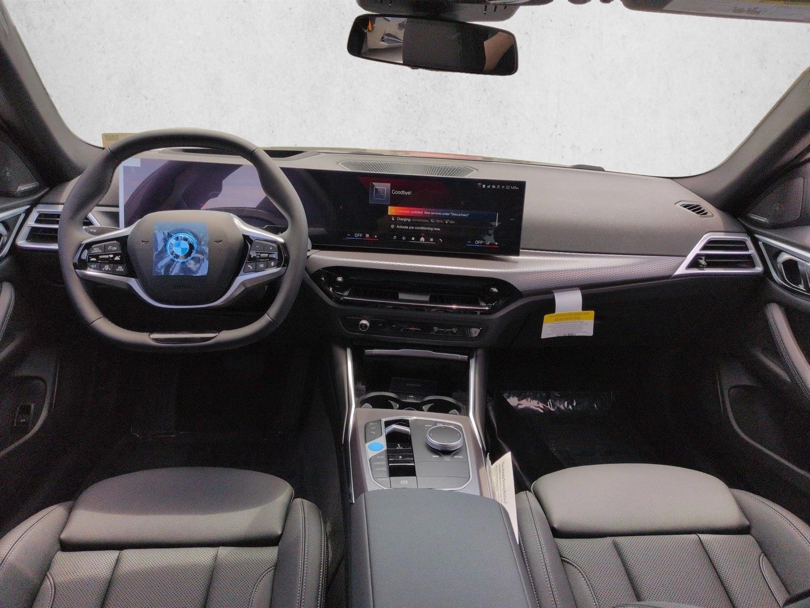 Thumbnail: 2026 BMW i4 - 3