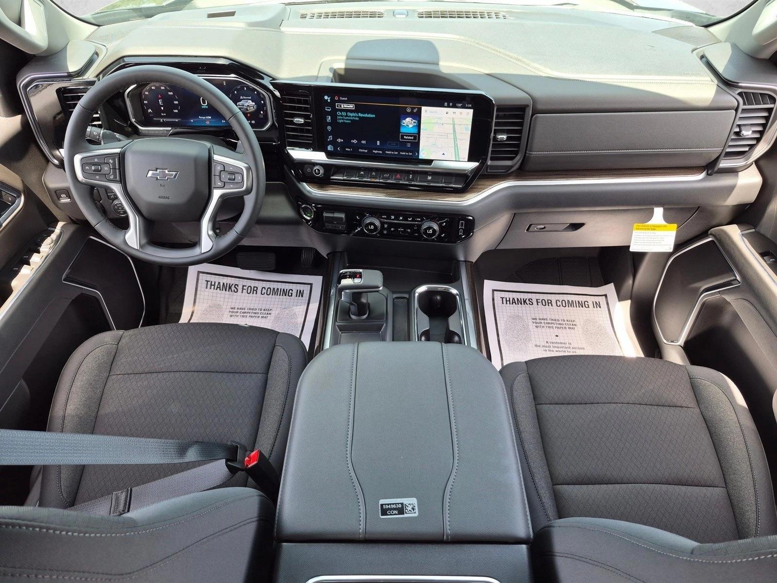 Thumbnail: 2026 Chevrolet Silverado 1500 - 4