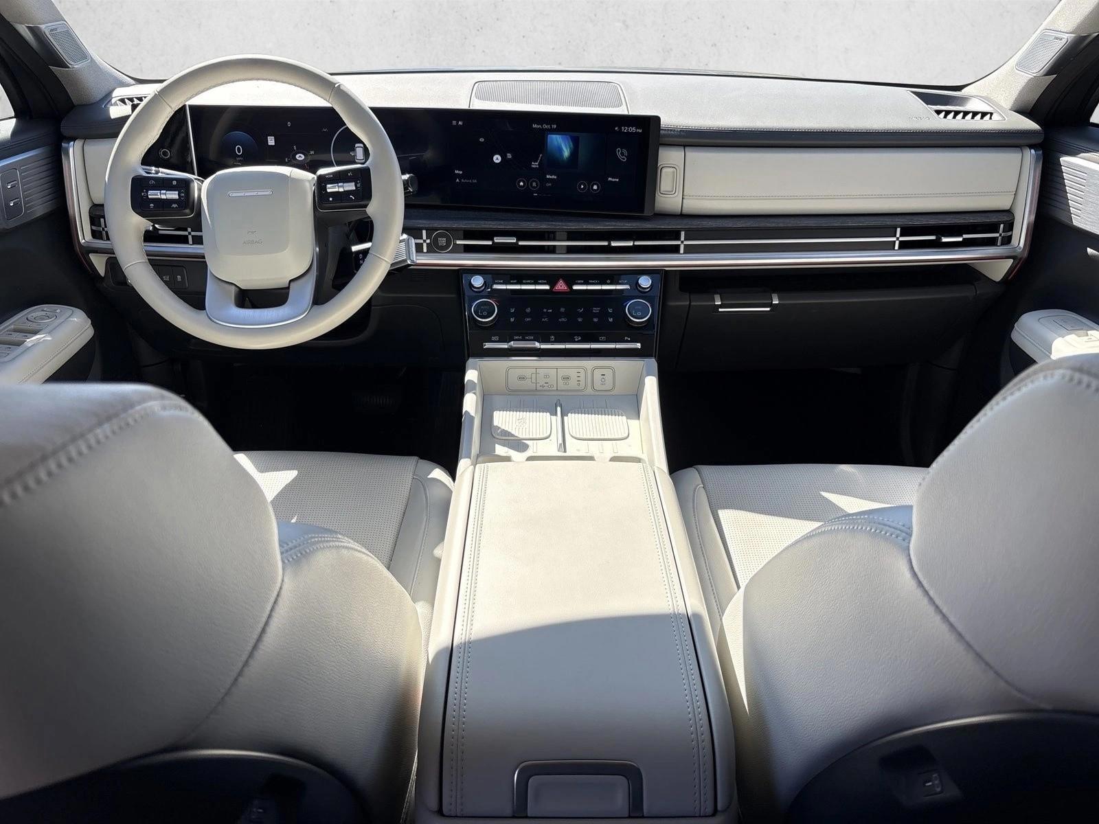 2025 Hyundai Santa Fe Limited - Photo 23