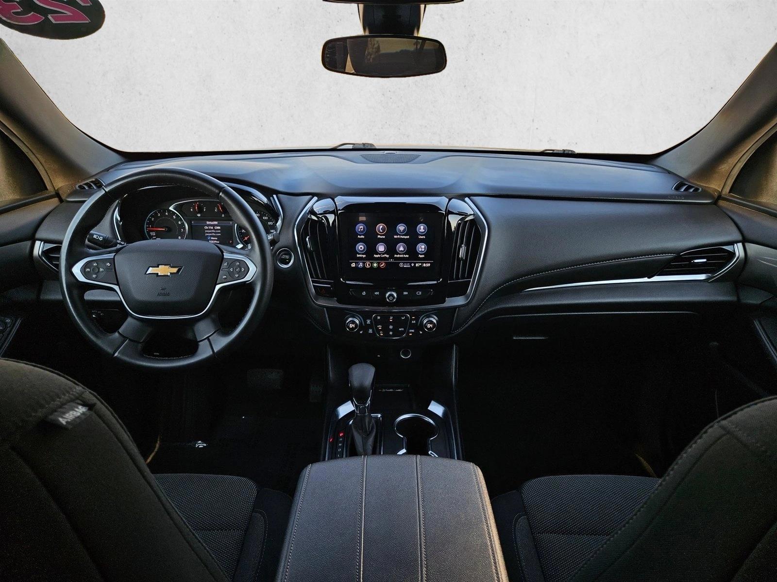 Thumbnail: 2023 Chevrolet Traverse - 4