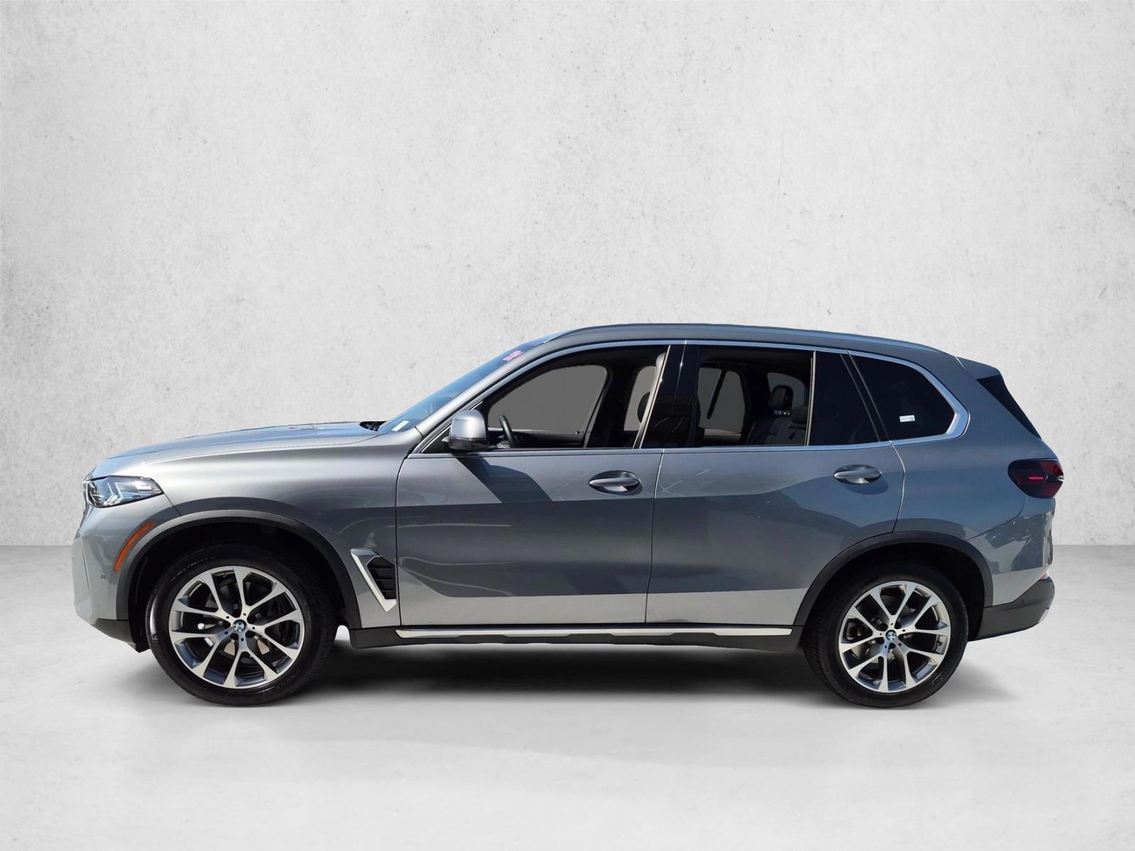 Thumbnail: 2026 BMW X5 - 2