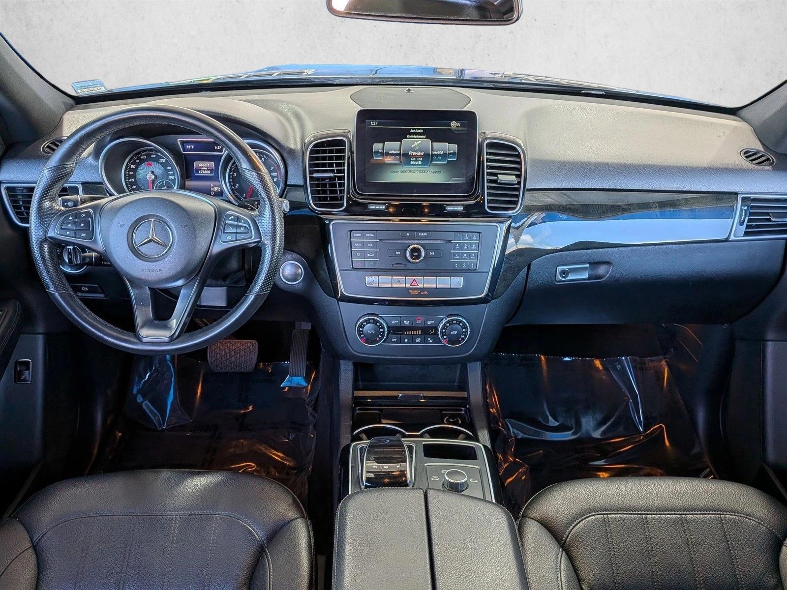 Thumbnail: 2016 Mercedes-Benz GLE - 4