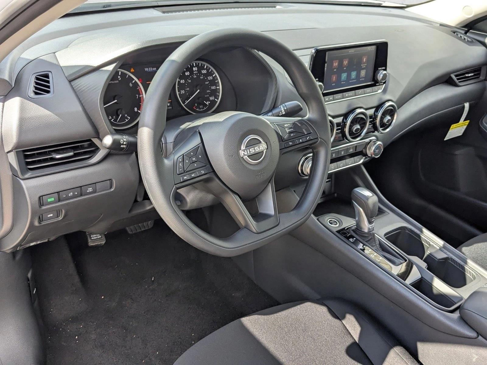 Thumbnail: 2025 Nissan Sentra - 3