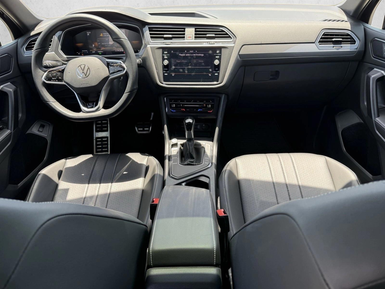 Thumbnail: 2024 Volkswagen Tiguan - 4