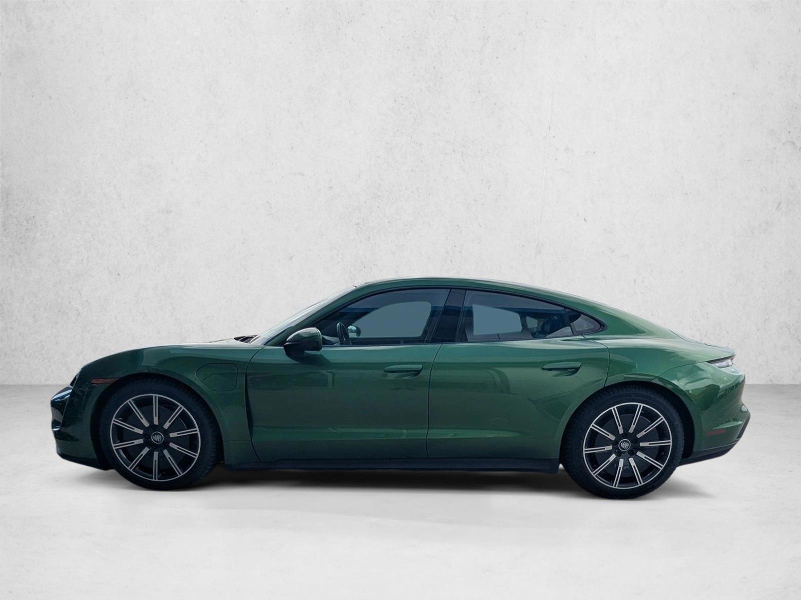 Thumbnail: 2021 Porsche Taycan - 2