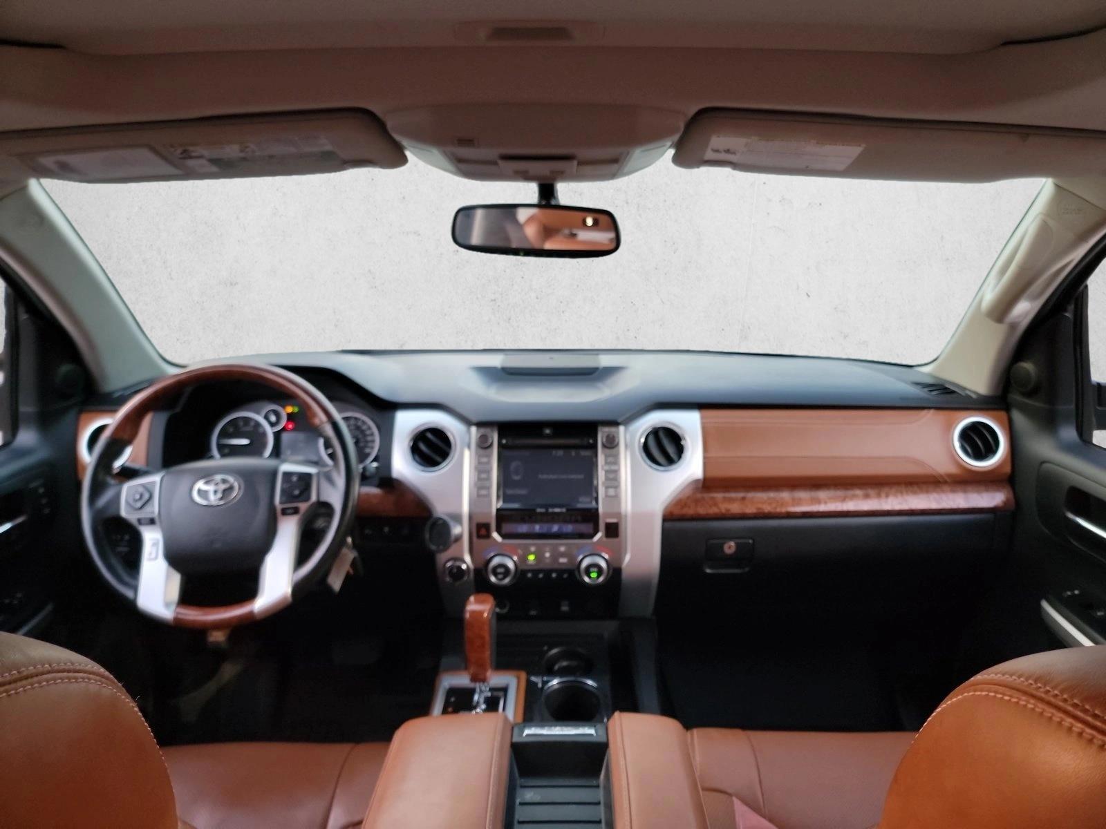 Thumbnail: 2015 Toyota Tundra - 3