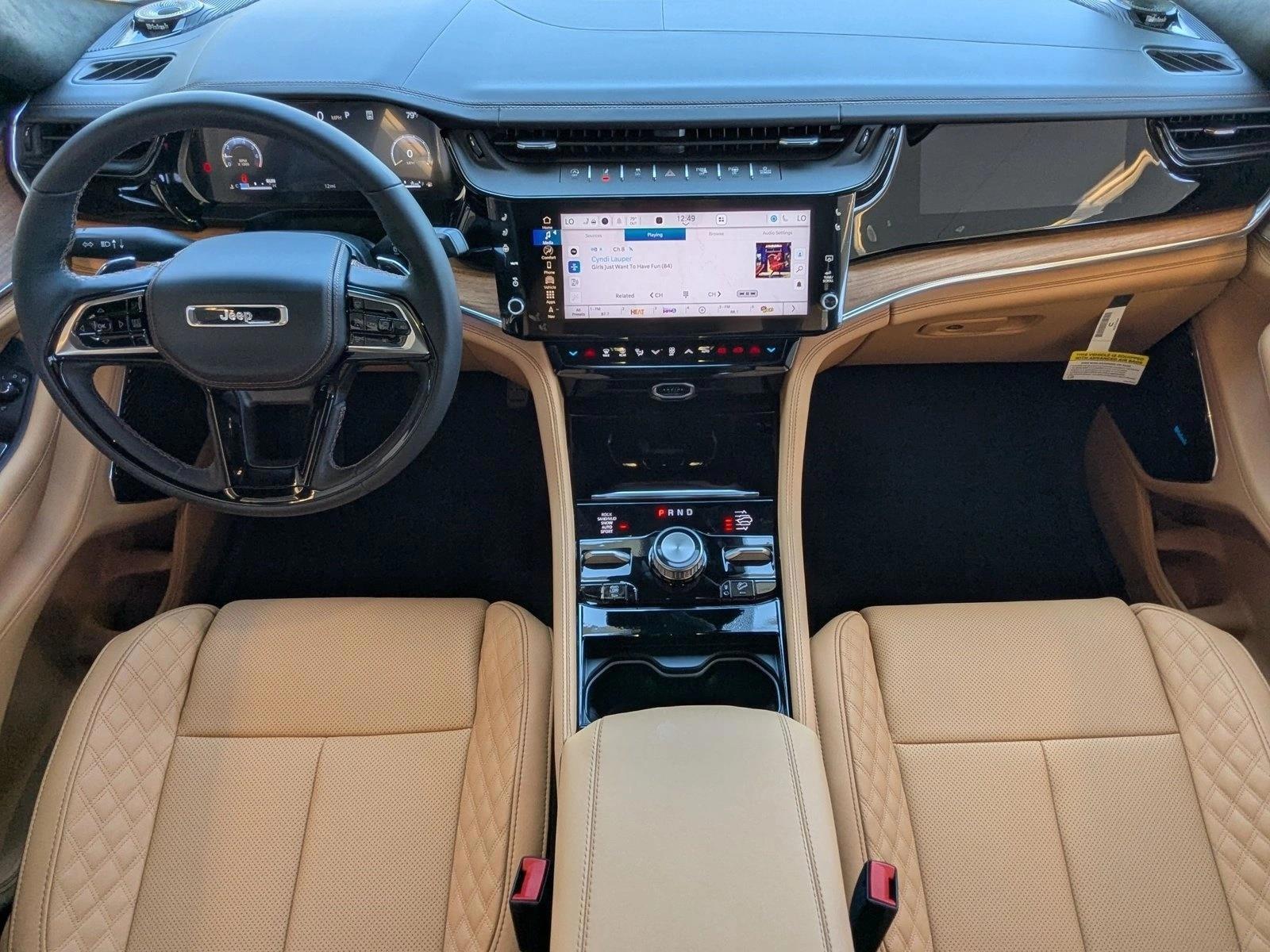 Thumbnail: 2026 Jeep Grand Cherokee - 4