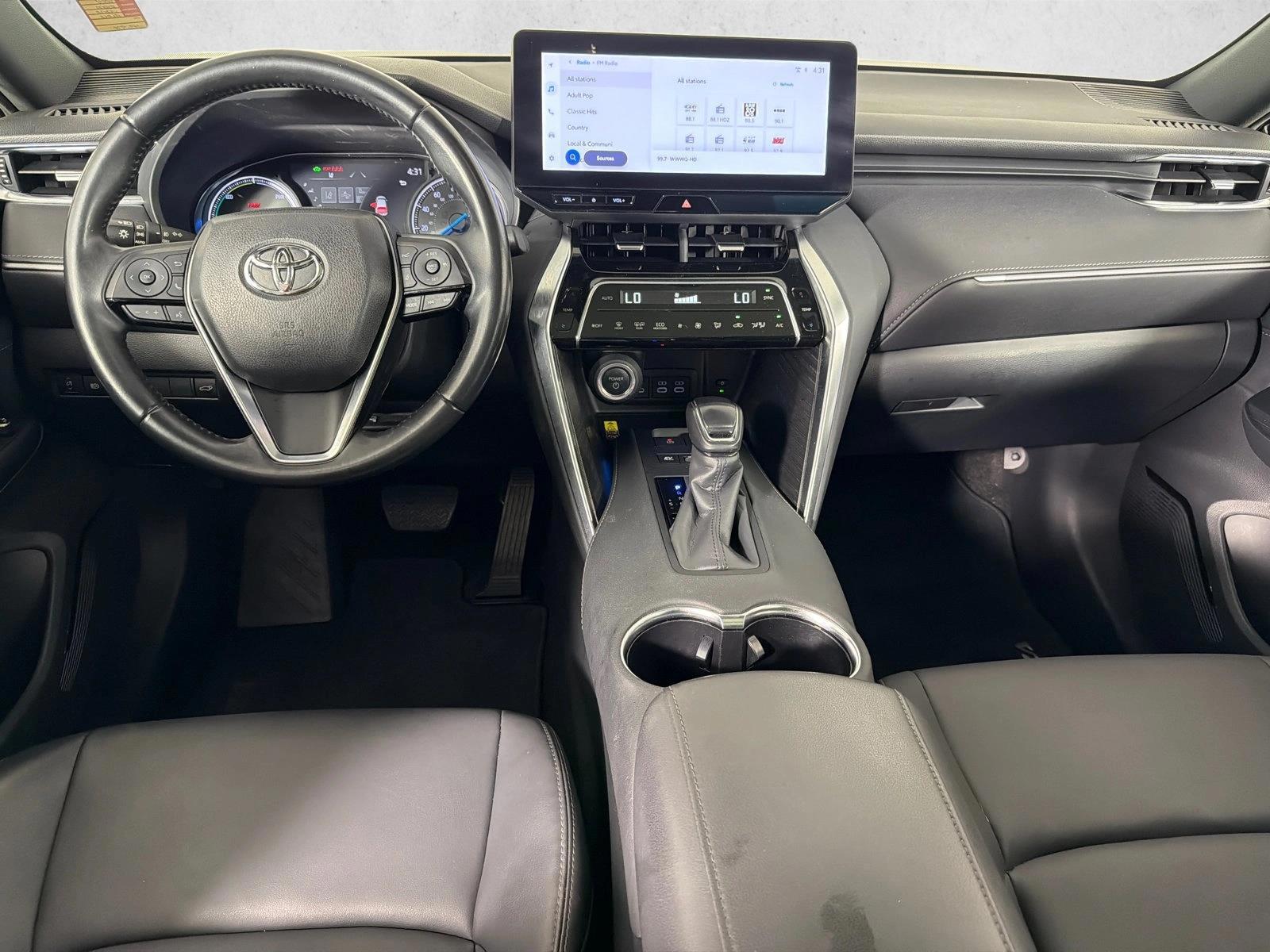Thumbnail: 2024 Toyota Venza - 3