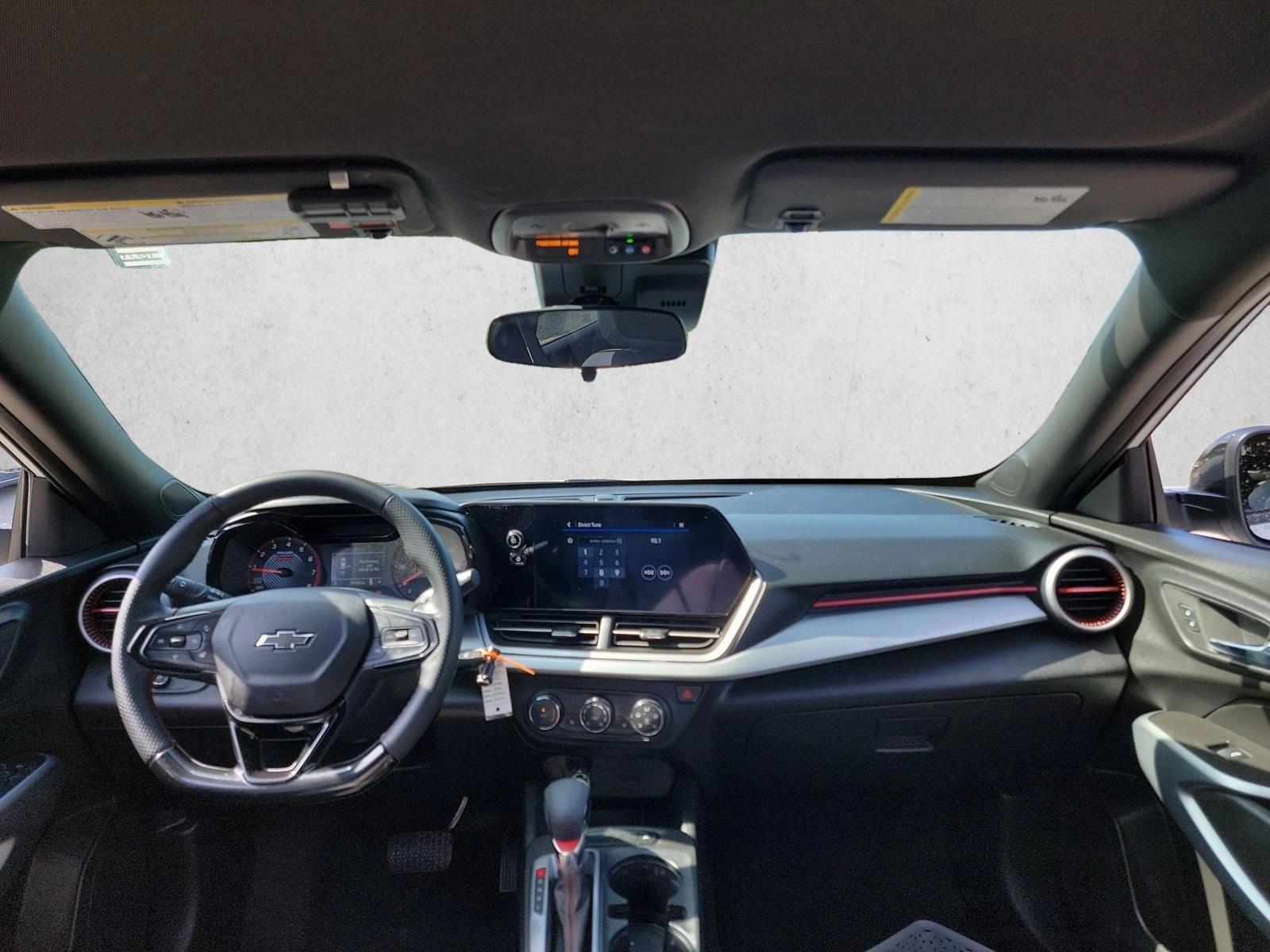 Thumbnail: 2025 Chevrolet Trax - 3
