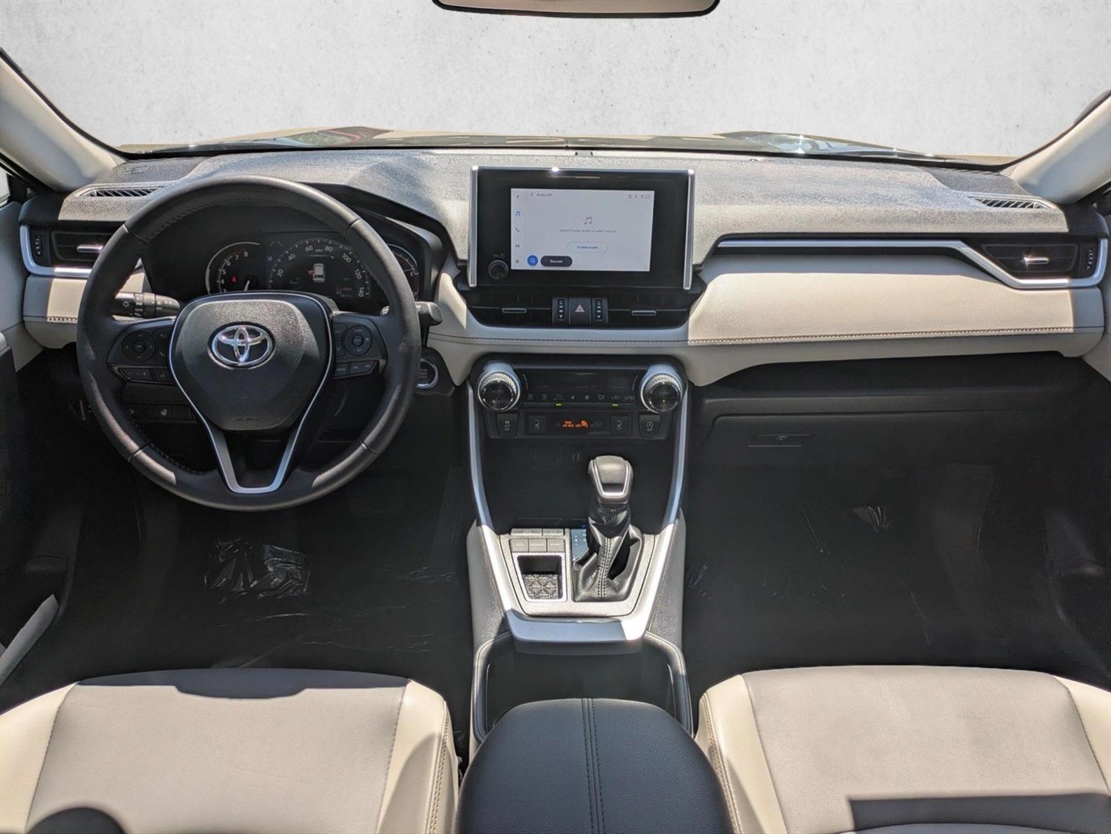 Thumbnail: 2025 Toyota RAV4 - 3