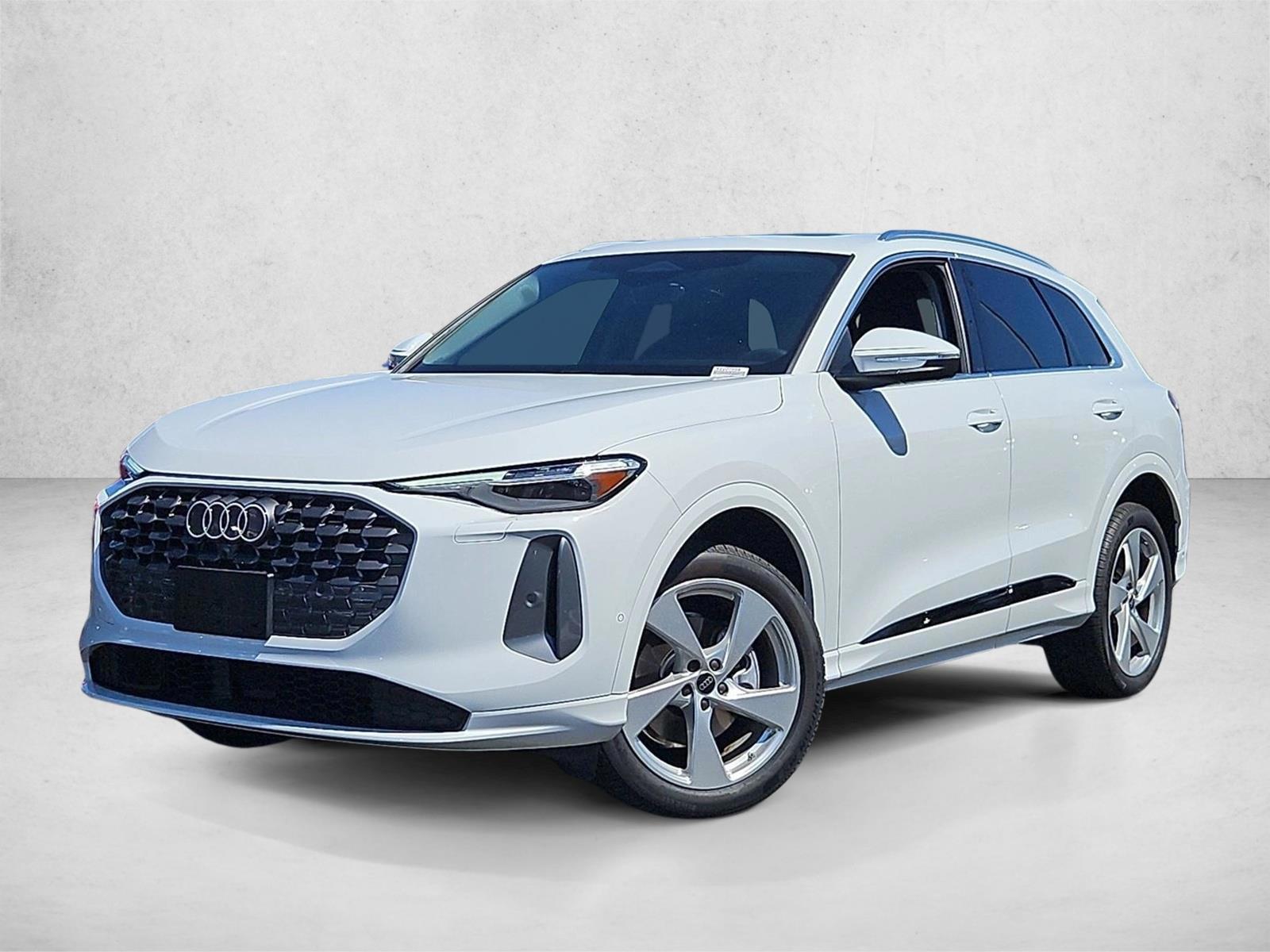 Thumbnail: 2025 Audi Q5 - 1