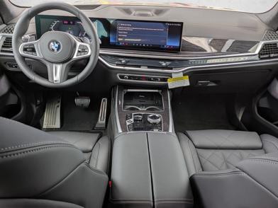 2026 BMW X7