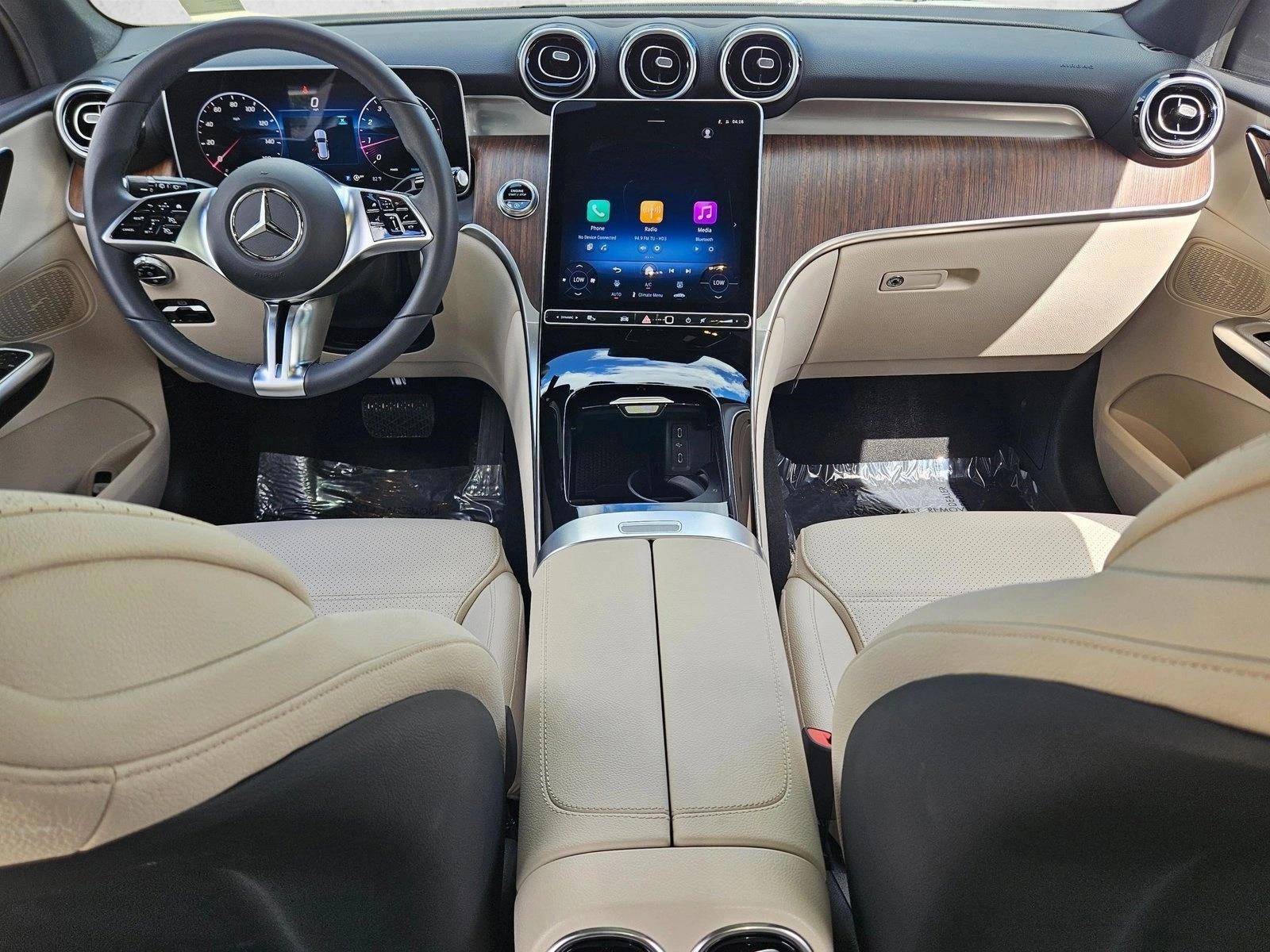 Thumbnail: 2026 Mercedes-Benz GLC - 3