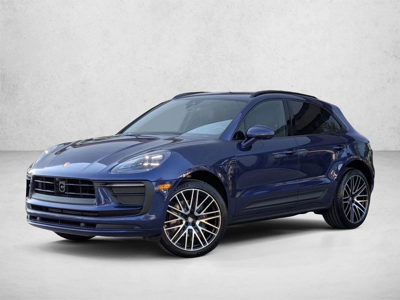 2026 Porsche Macan -'s photo