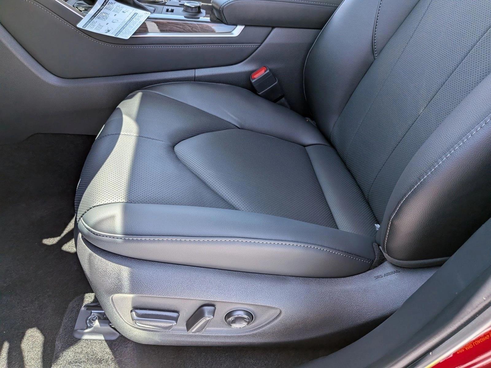 Thumbnail: 2026 Toyota Highlander - 4