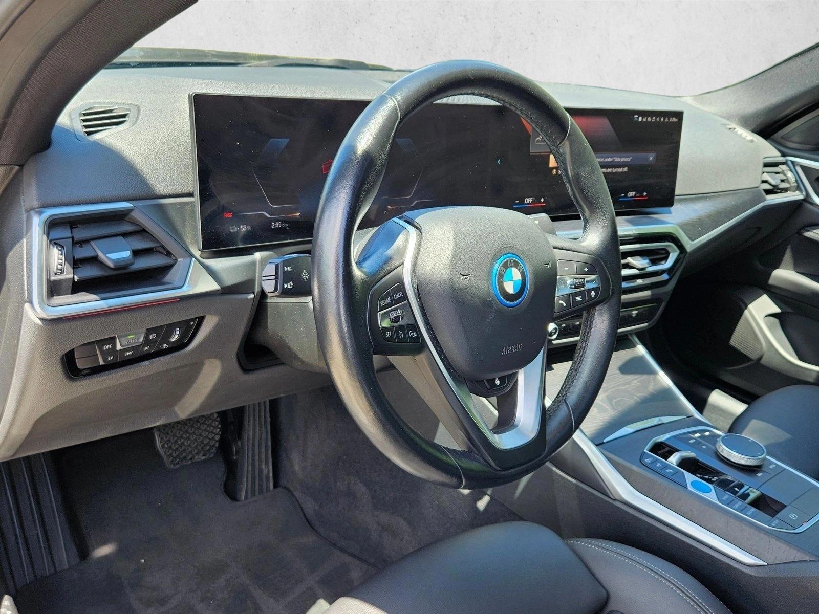 Thumbnail: 2023 BMW i4 - 3