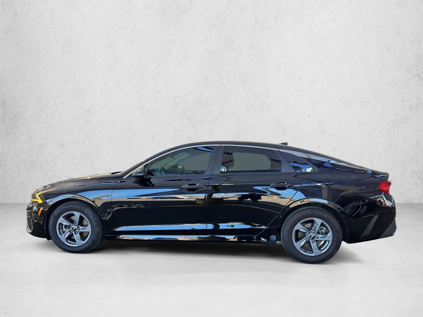 Thumbnail: 2022 Kia K5 - 2