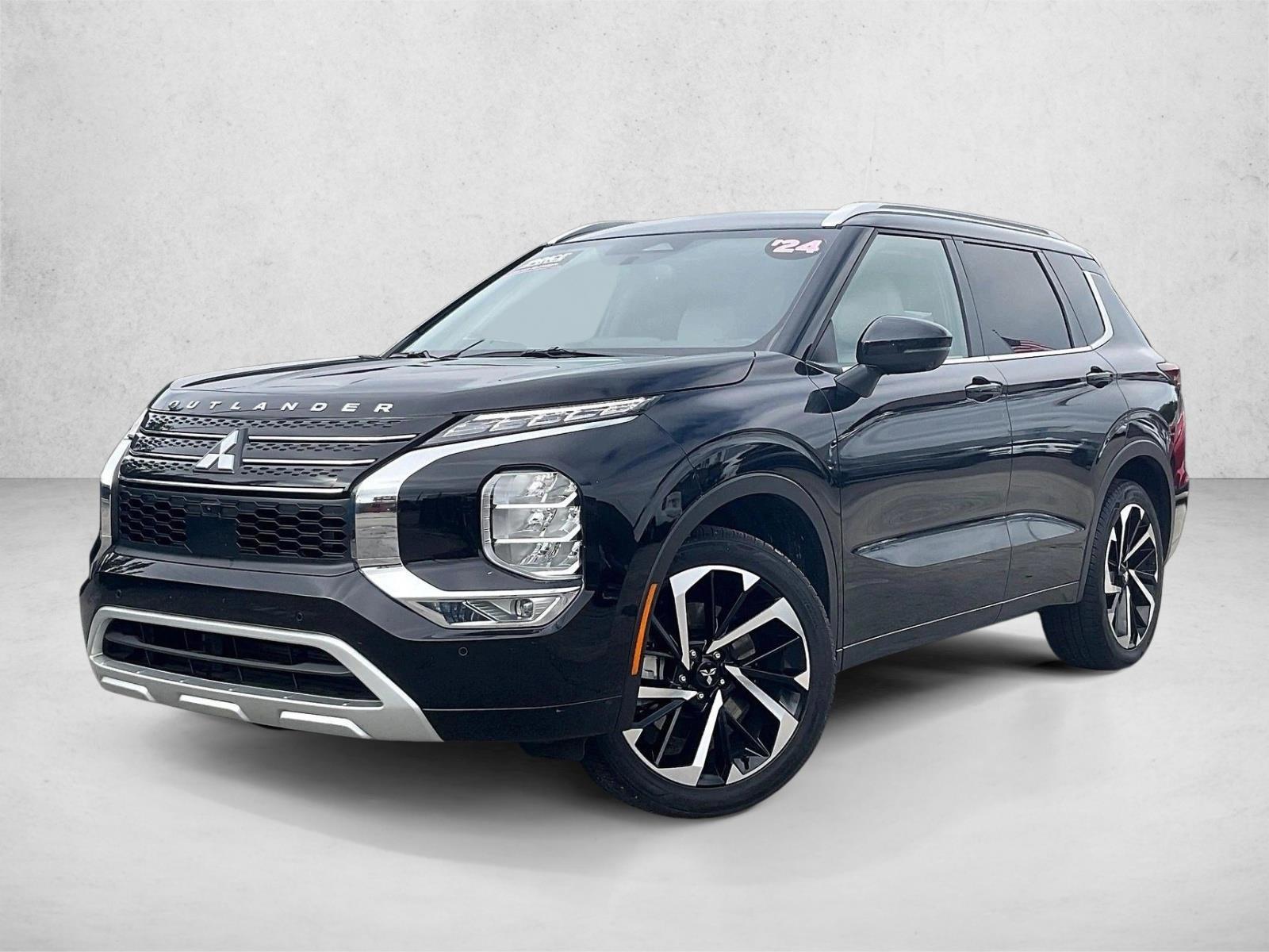 Thumbnail: 2024 Mitsubishi Outlander - 1