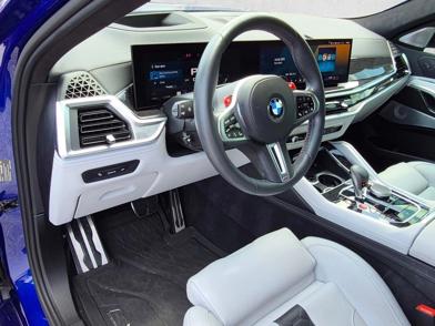 2025 BMW X6 M