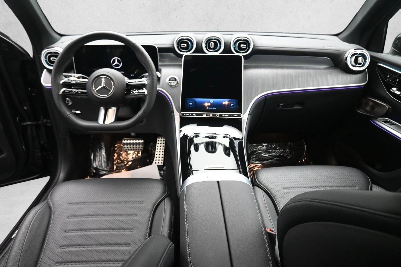 Thumbnail: 2026 Mercedes-Benz GLC - 4
