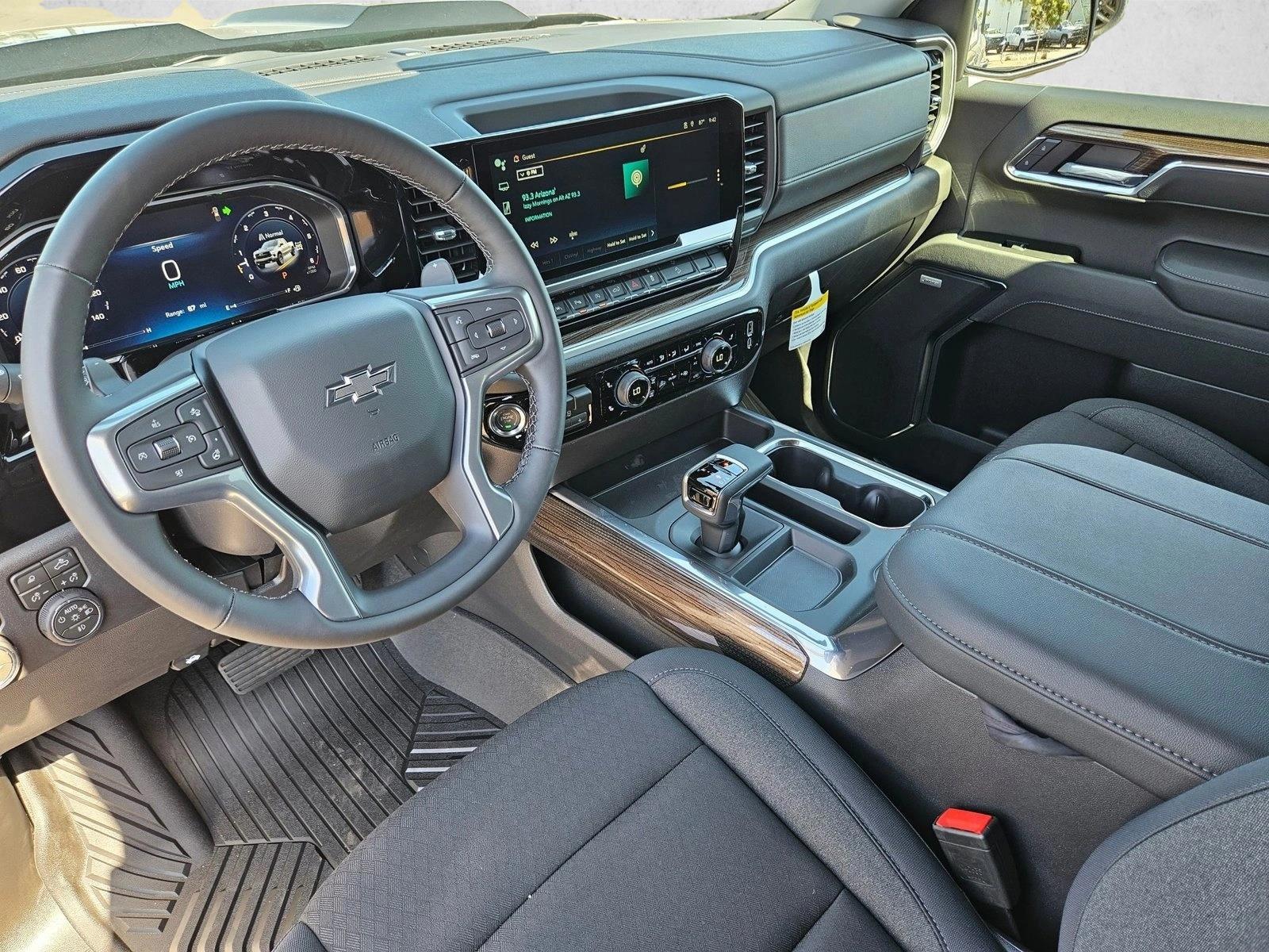 Thumbnail: 2026 Chevrolet Silverado 1500 - 3