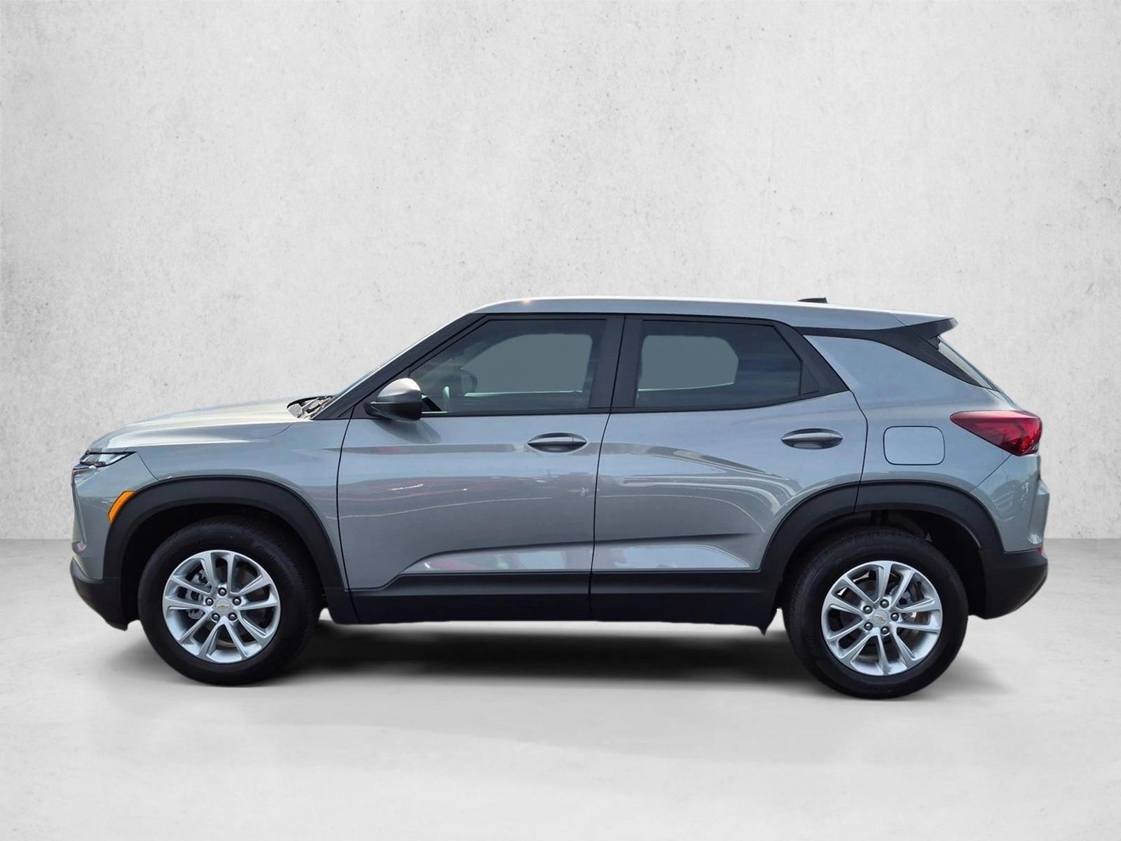 Thumbnail: 2026 Chevrolet TrailBlazer - 2