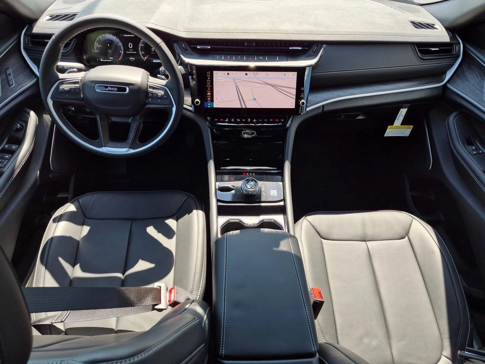 Thumbnail: 2026 Jeep Grand Cherokee L - 3