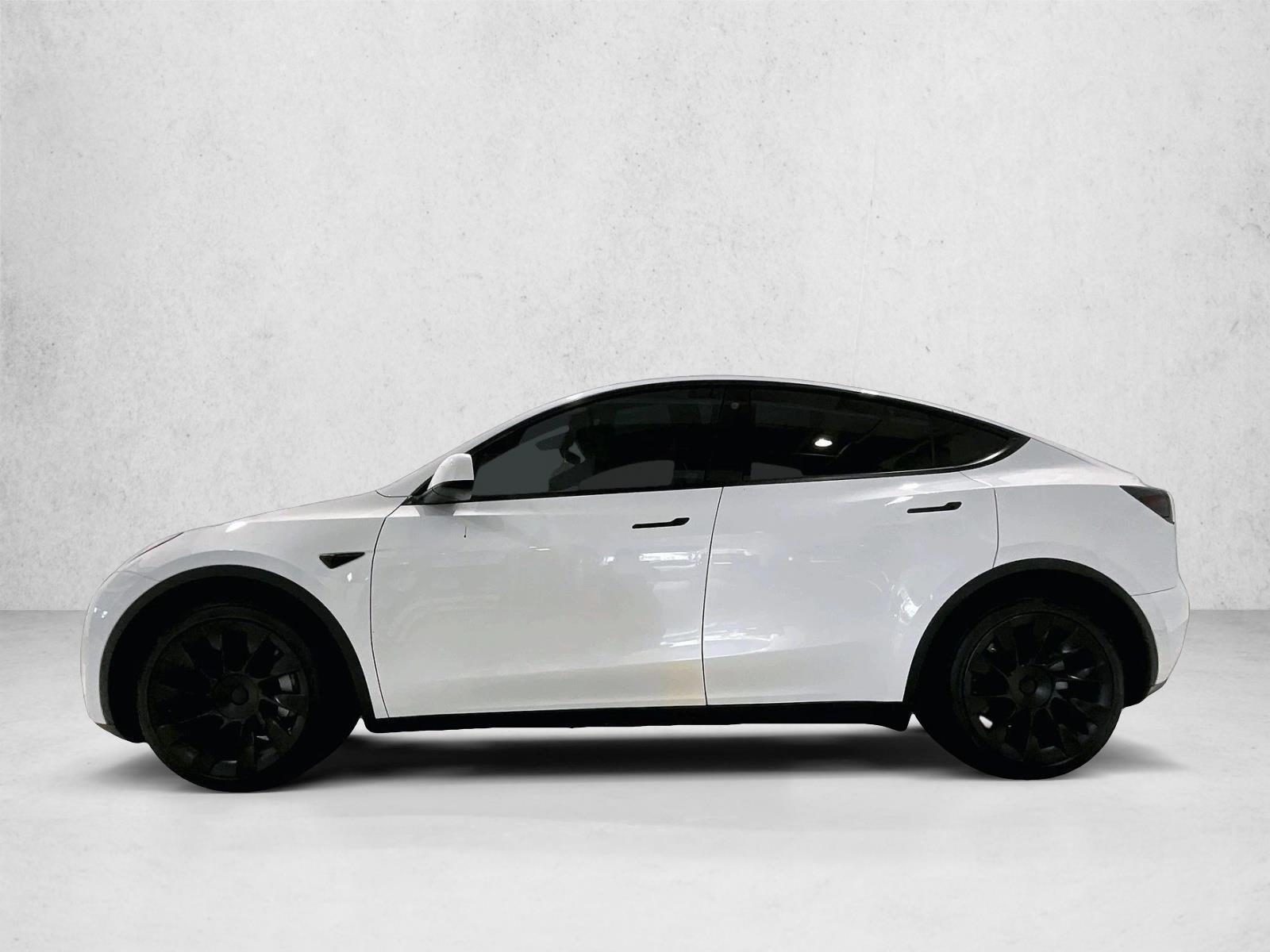 Thumbnail: 2022 Tesla Model Y - 2