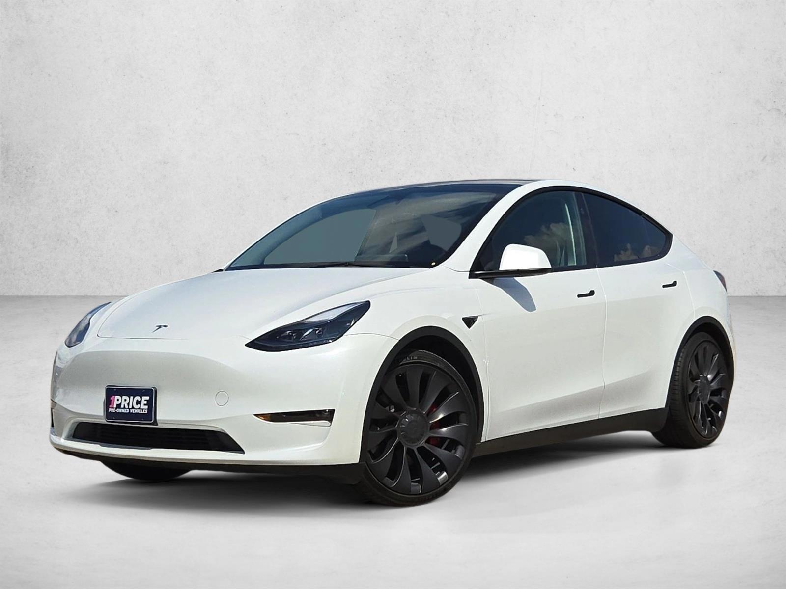 Thumbnail: 2023 Tesla Model Y - 1