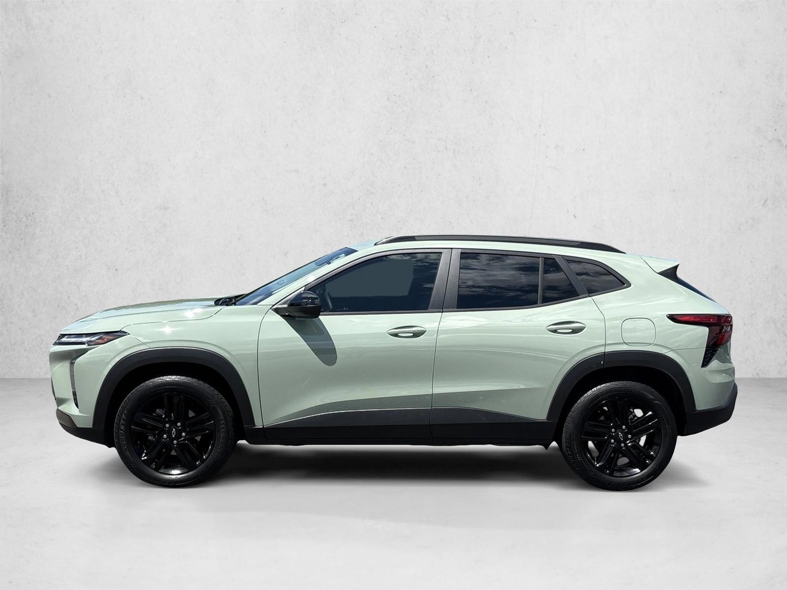 Thumbnail: 2025 Chevrolet Trax - 2