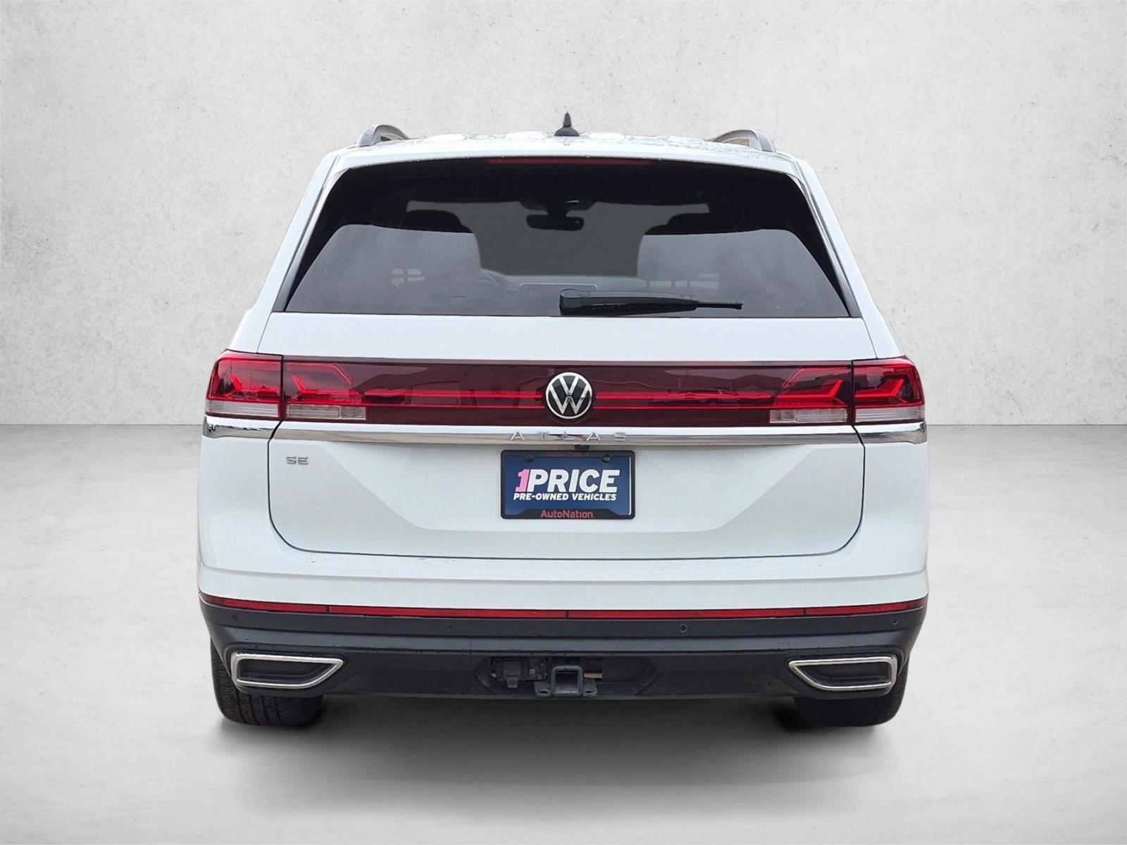 2024 Volkswagen Atlas SE w/Tech - Photo 6