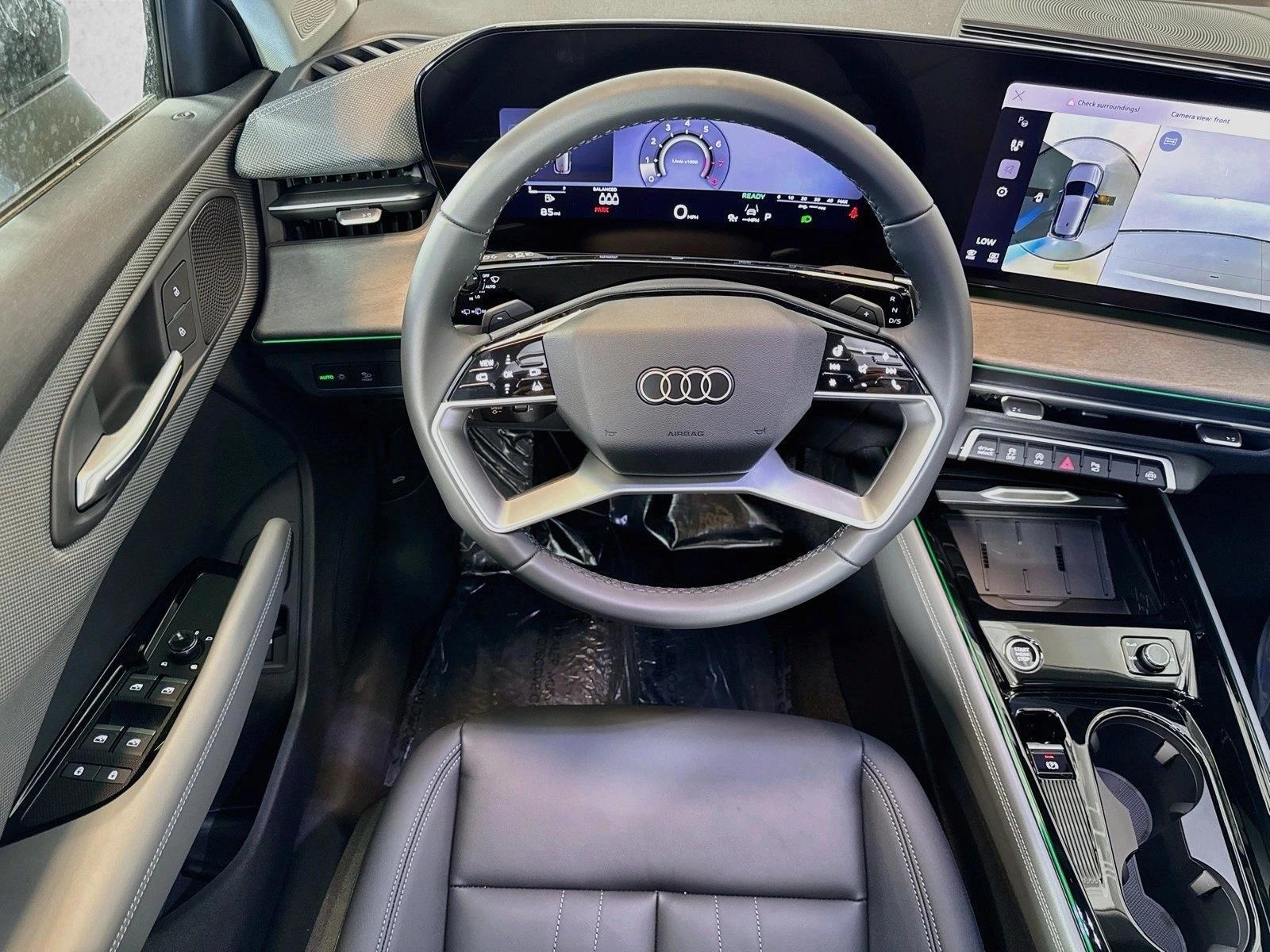 Thumbnail: 2026 Audi Q3 - 4