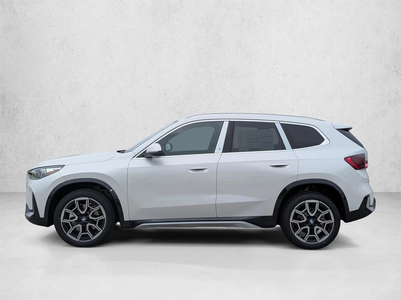 Thumbnail: 2026 BMW X1 - 2