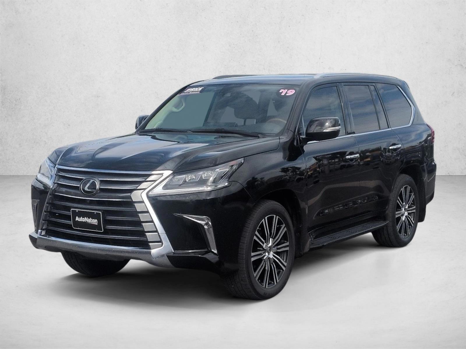 Thumbnail: 2019 Lexus LX - 2