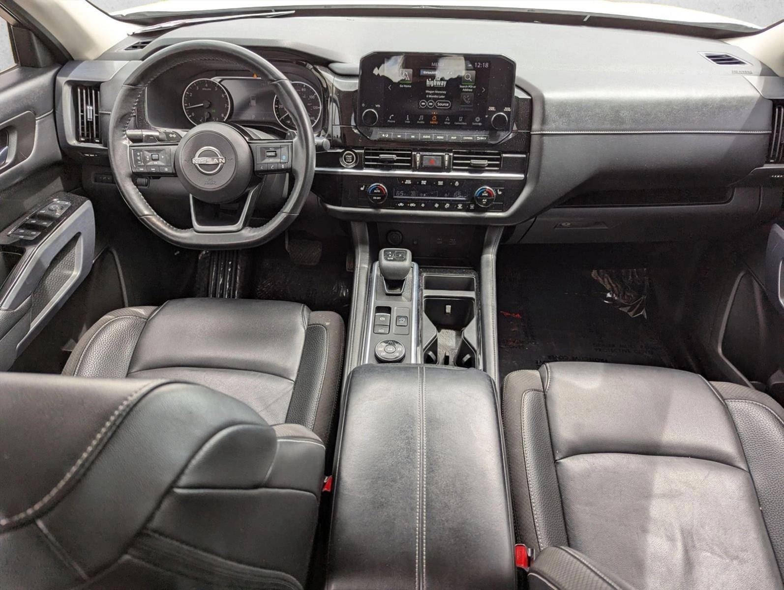 Thumbnail: 2023 Nissan Pathfinder - 3