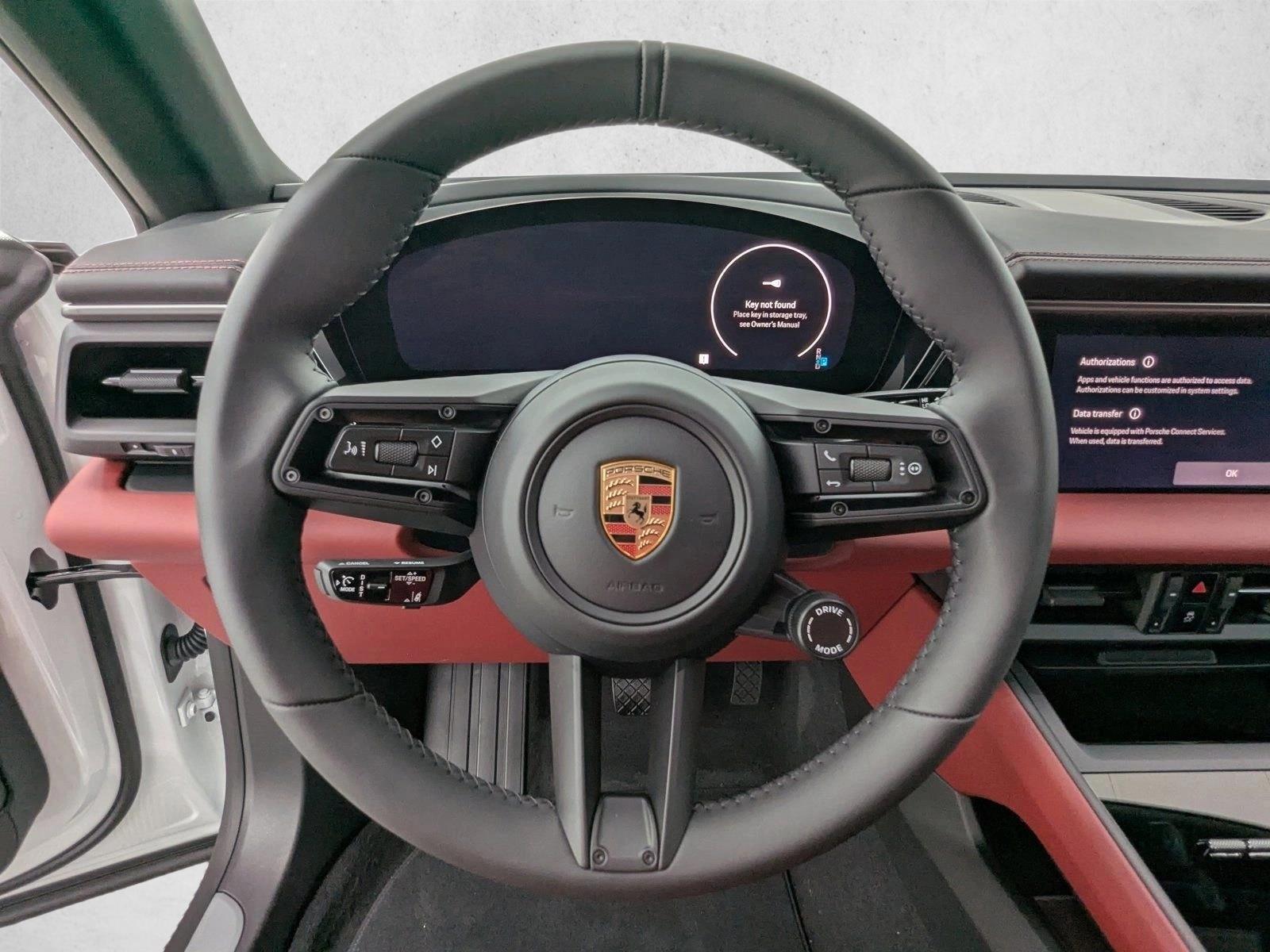 2025 Porsche Macan Base - Photo 12