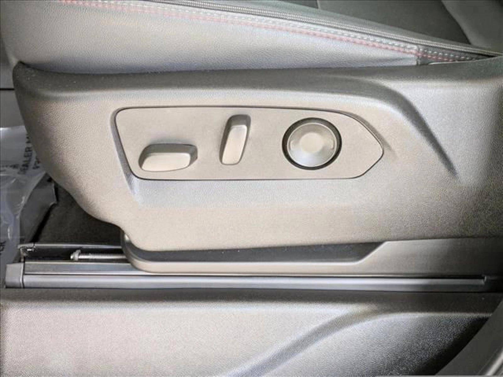 Thumbnail: 2025 Chevrolet Tahoe - 5