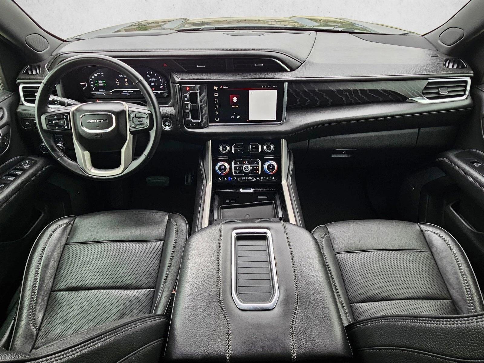 Thumbnail: 2023 GMC Yukon - 4