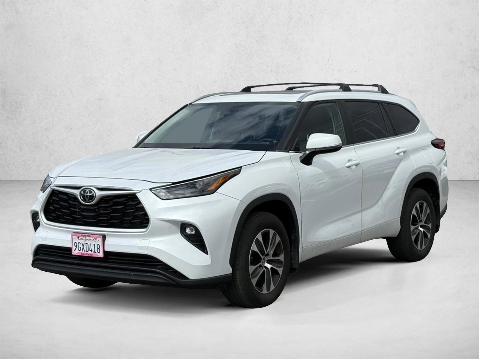 Thumbnail: 2023 Toyota Highlander - 1